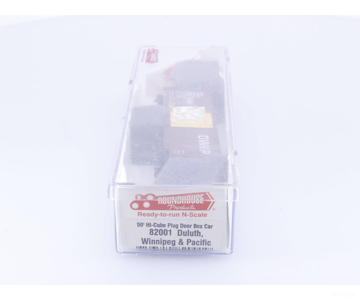 Roundhouse 82001 N 50’ Hi-Cube Plug Door Box Car Duluth Winnipeg and Pacific (DWP) 403638 - Freight Cars
