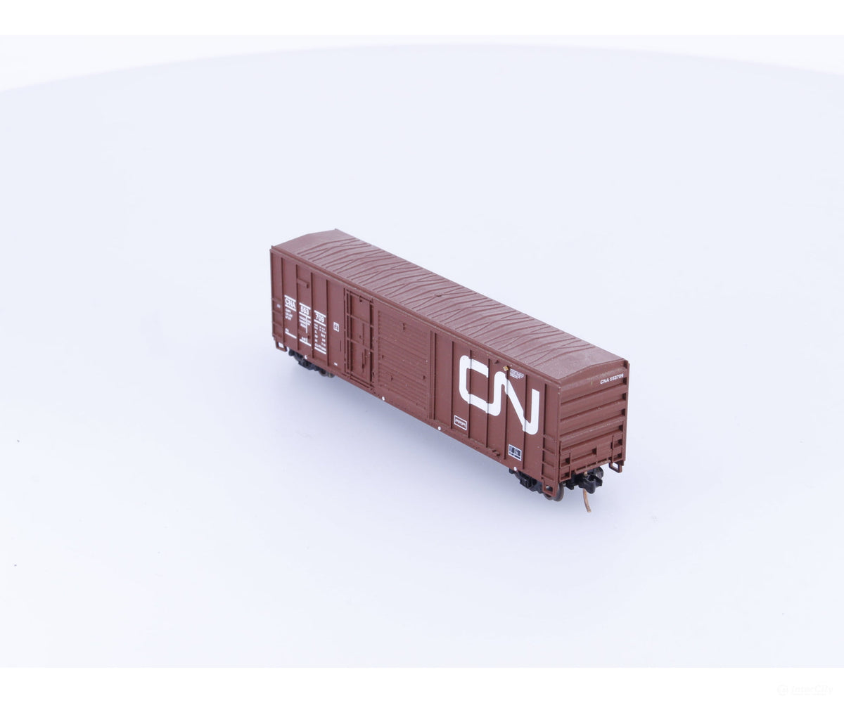 Roundhouse 82300 N 50’ FMC Combo Door Box Car Canadian National (CN) 553709 - Freight Cars