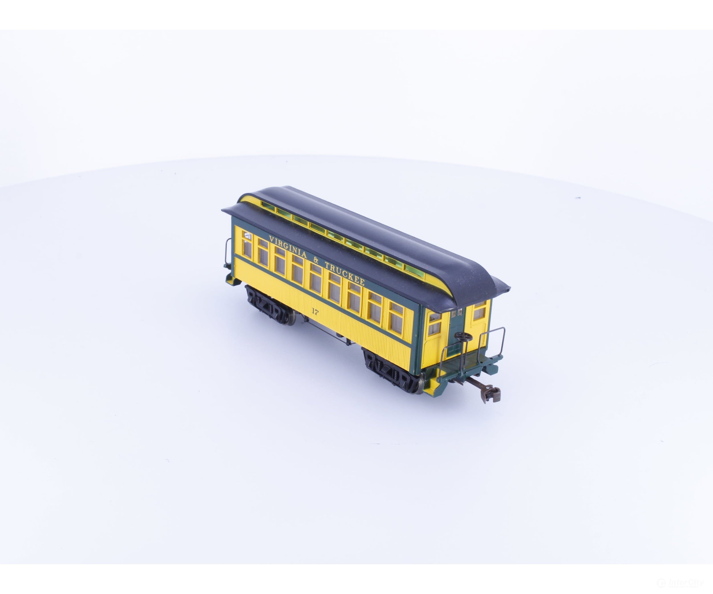 Roundhouse 84286 HO Overton Coach Virginia & Truckee #2 17 - Passenger Cars