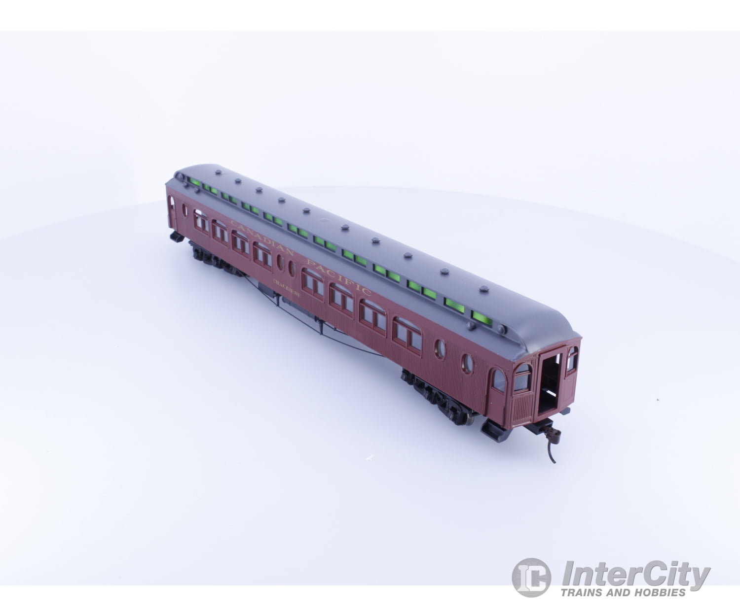 Roundhouse 85346 HO Pullman Sleeping Car Canadian Pacific (CP) Chaudiere Passenger Cars