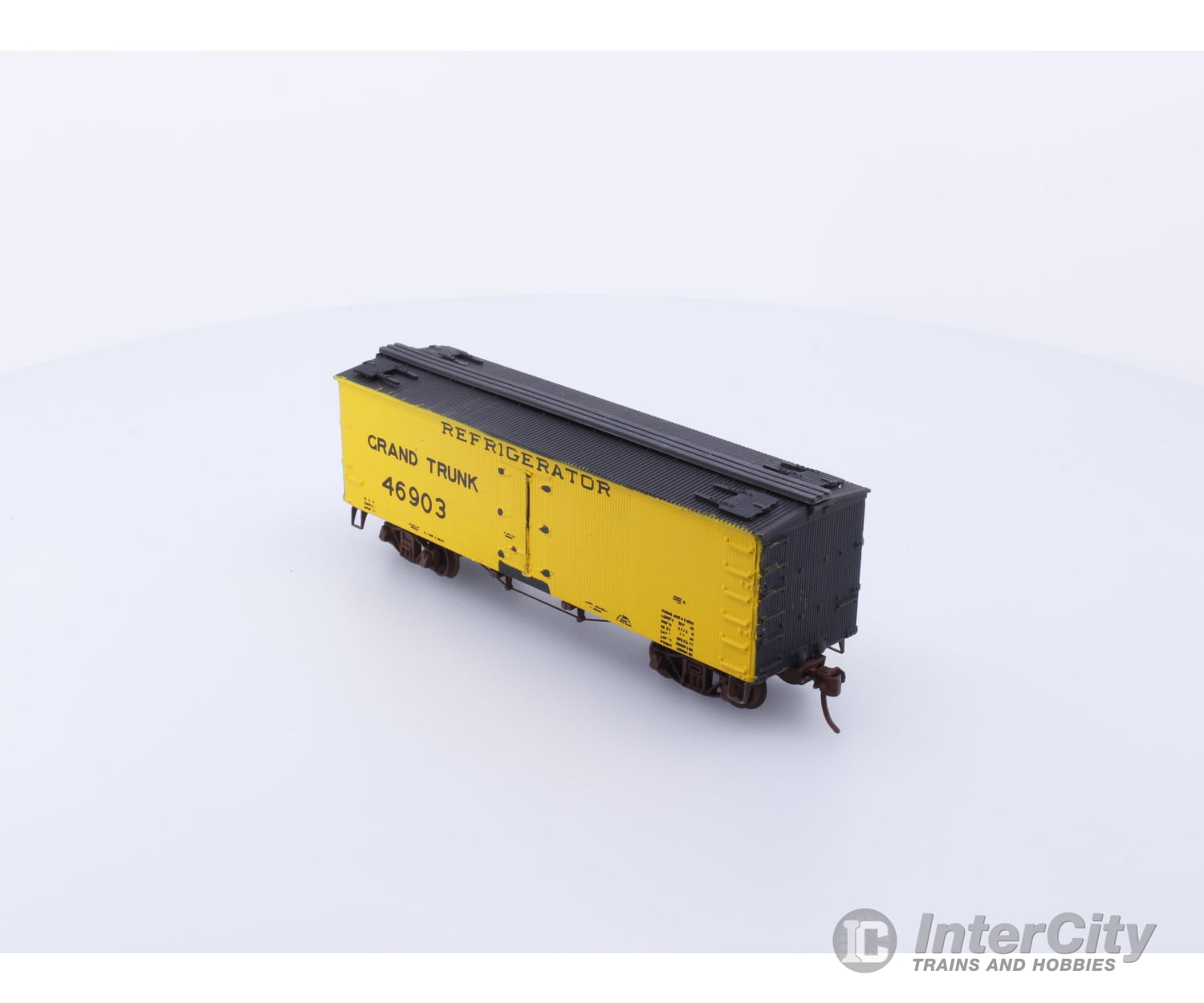 Roundhouse GTREE HO 36’ Reefer Car Grand Trunk (GT) 46903 Freight Cars