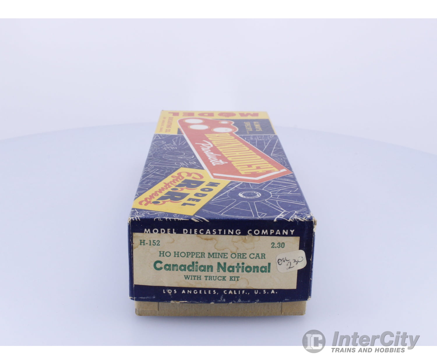 Roundhouse H-152 HO Hopper Mine Ore Car Kit Canadian National (CN) Freight Cars