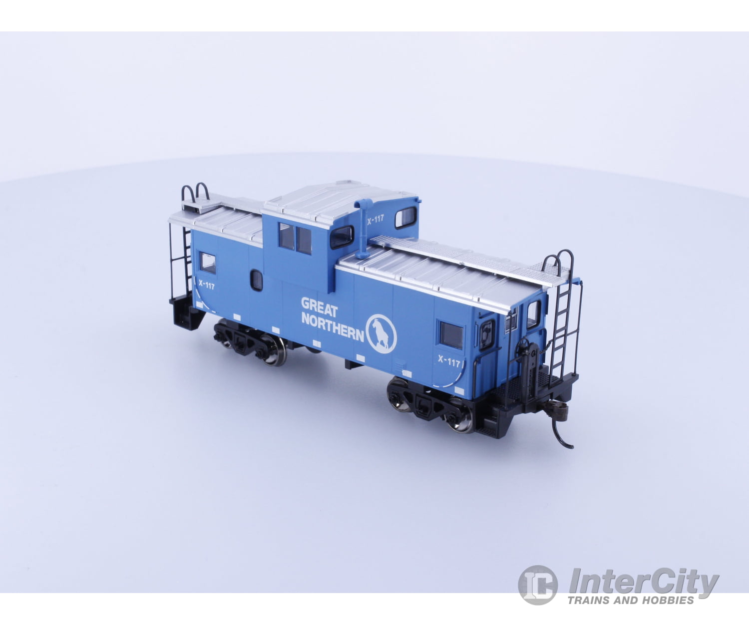 Roundhouse RND1346 HO Wide Vision Caboose Great Northern (GN) X-117 Freight Cars