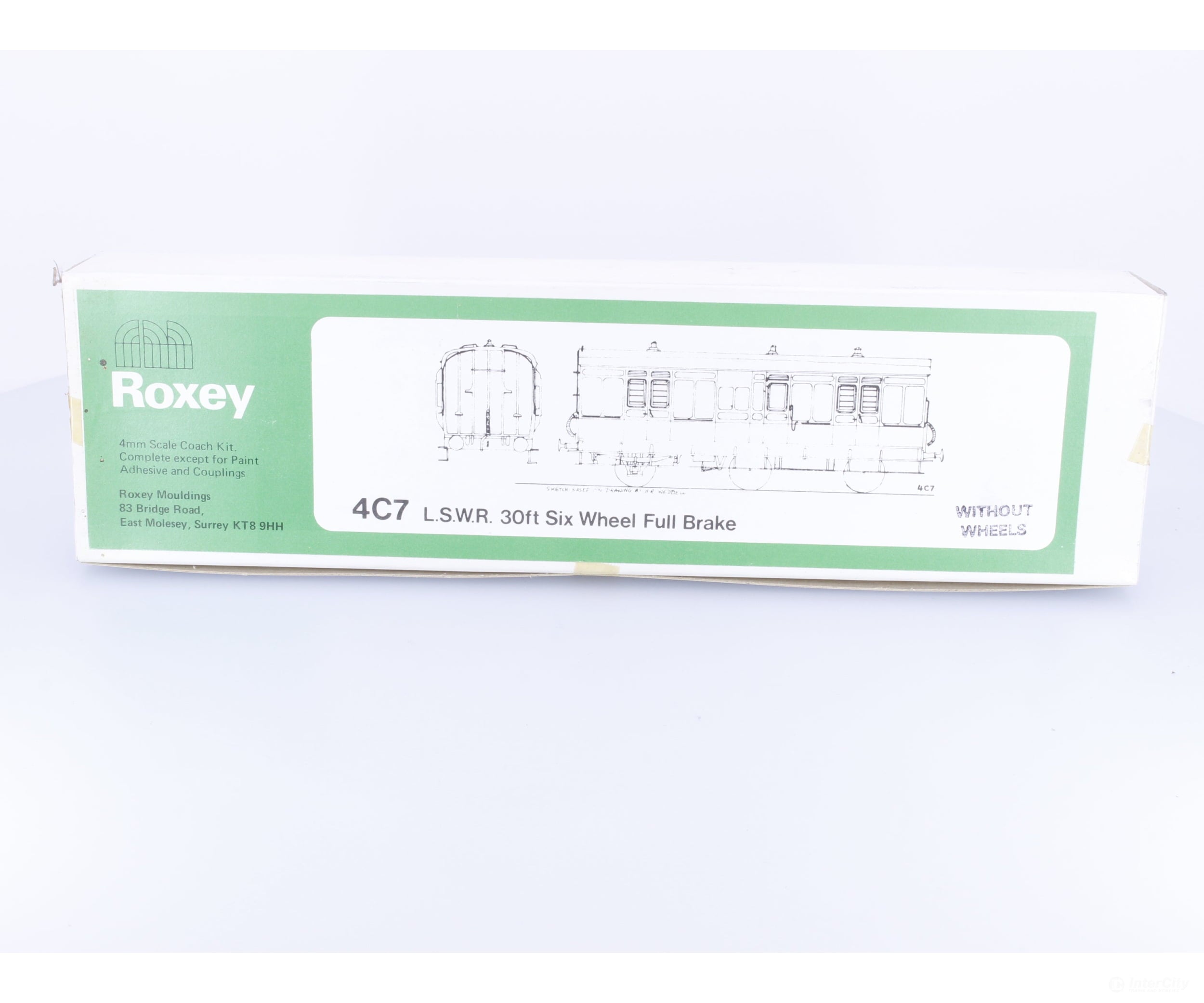 Roxey Mouldings 4C7 OO 30’ 6 Wheel Passenger Coach Full Brake Kit (LSWR) - Passenger Cars