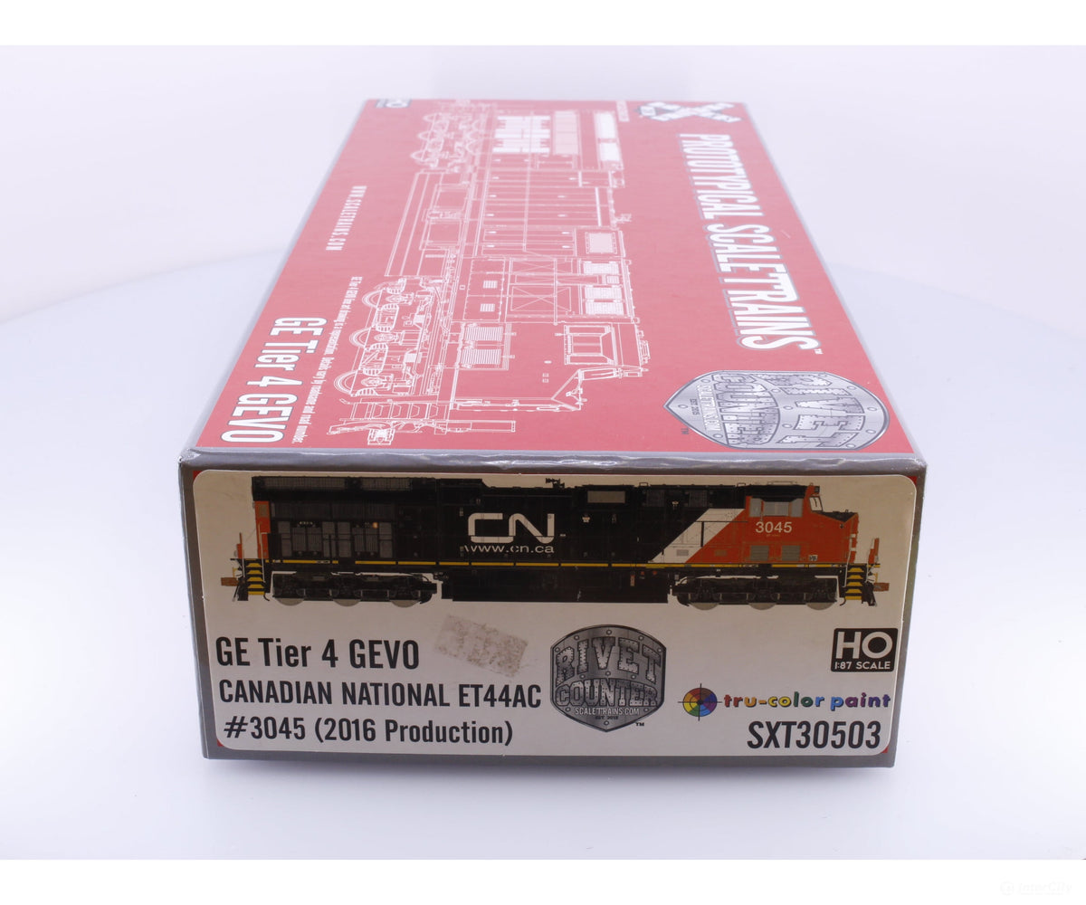 Scale Trains SXT30503 HO GE Tier 4 GEVO ET44AC (2016 Production) Canadian National (CN) 3045 DCC Ready - Locomotives