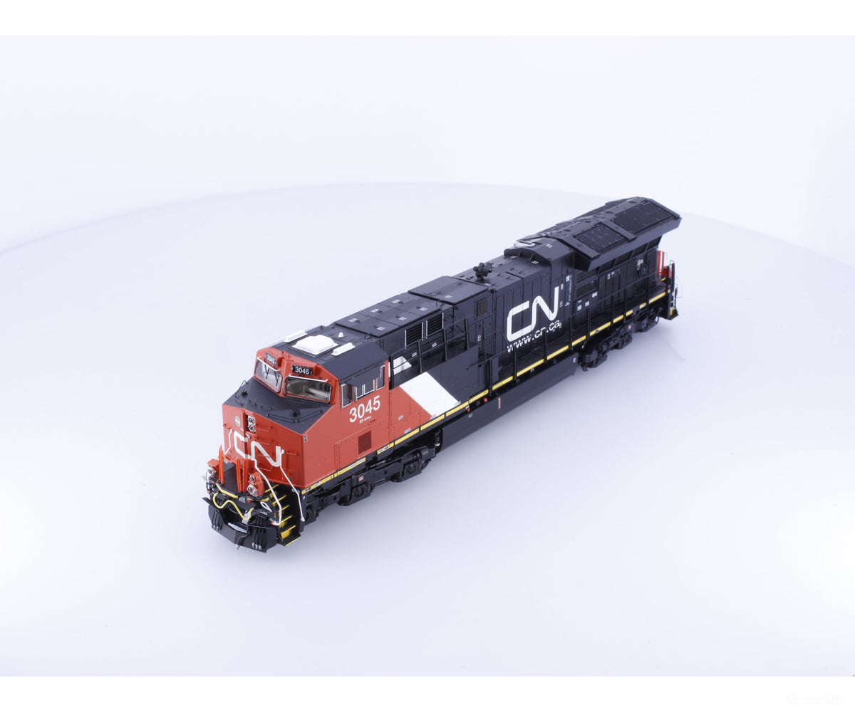 Scale Trains SXT30503 HO GE Tier 4 GEVO ET44AC (2016 Production) Canadian National (CN) 3045 DCC Ready - Locomotives