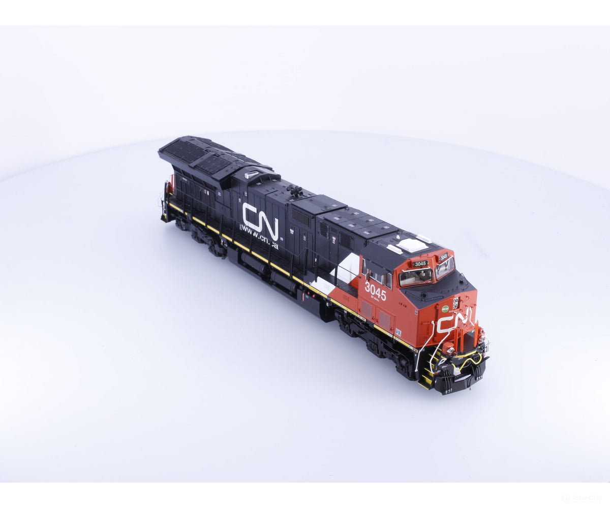 Scale Trains SXT30503 HO GE Tier 4 GEVO ET44AC (2016 Production) Canadian National (CN) 3045 DCC Ready - Locomotives
