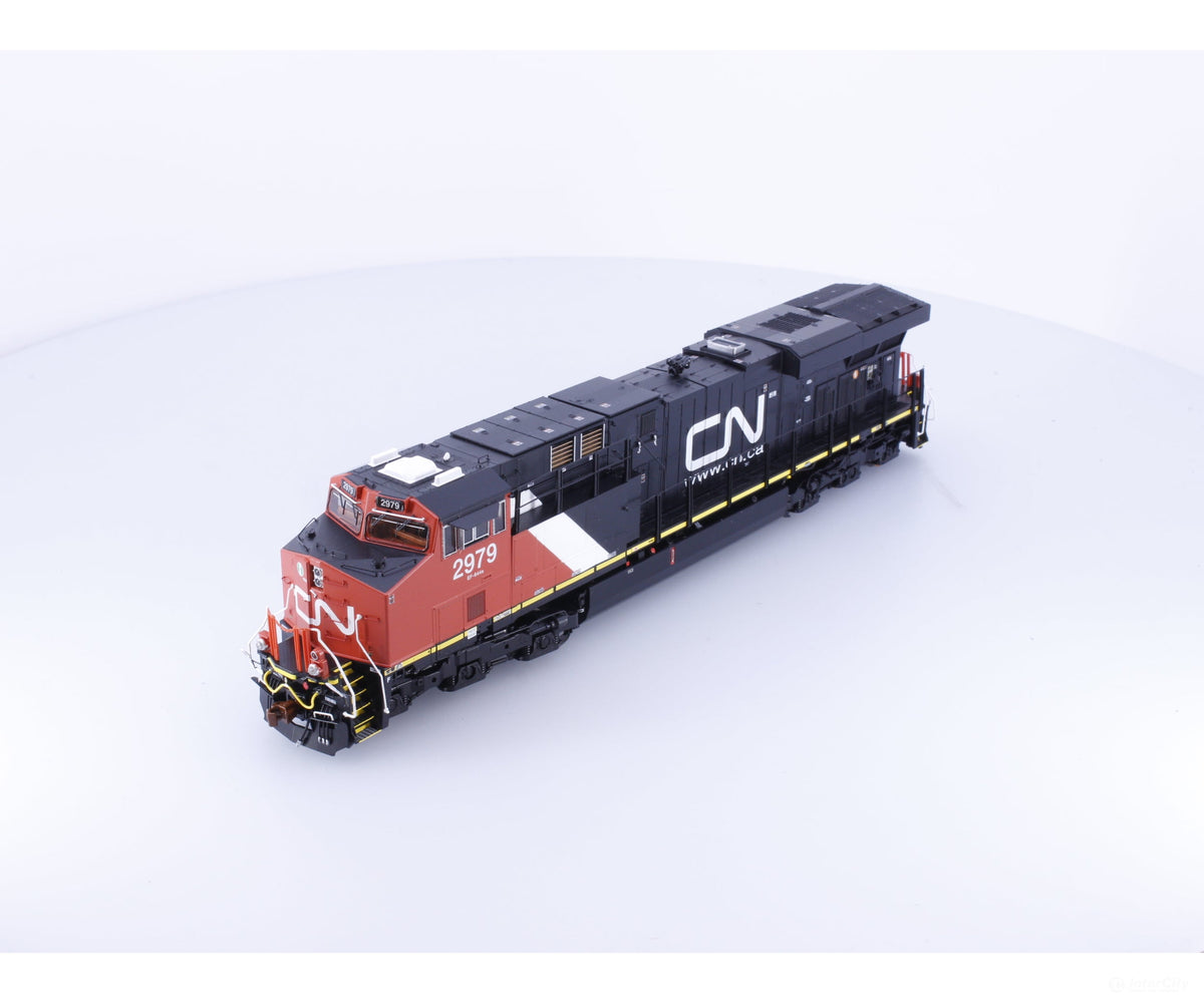 ScaleTrains SXT33582 HO GE ES44AC Diesel Locomotive ESU Loksound Canadian National (CN) 2979 DCC & Sound - Locomotives