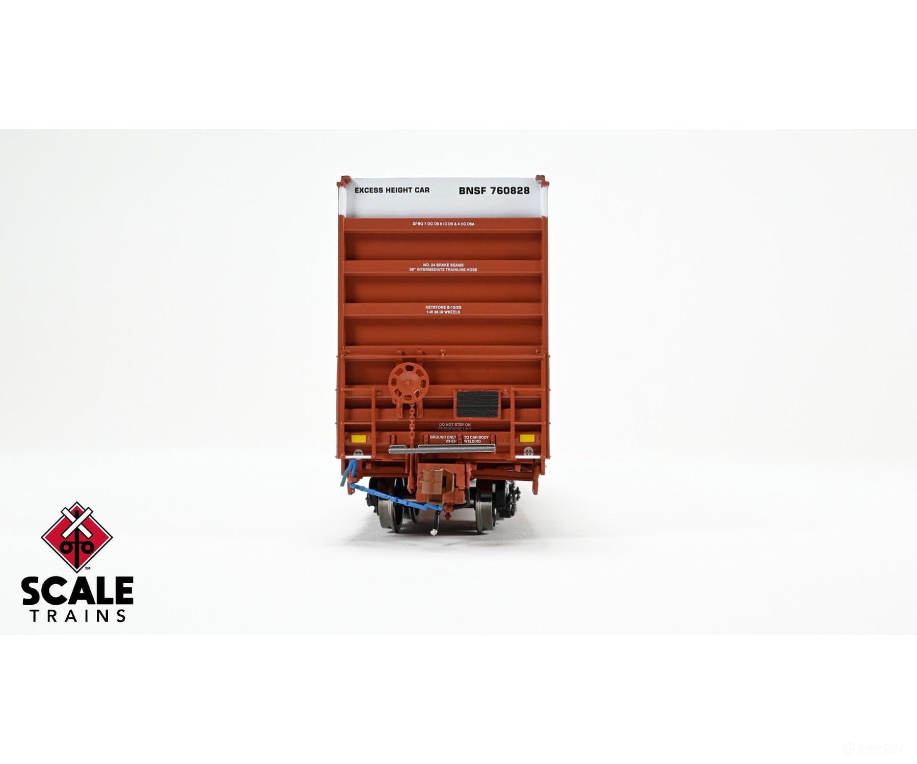 ScaleTrains SXT40996 Rivet Counter HO Scale Trinity 60’ 7500 12’ Plug-Door High-Cube Boxcar BNSF/Circle Cross