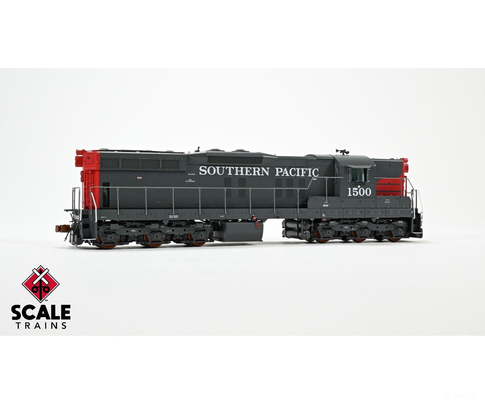 ScaleTrains SXT41190 Rivet Counter HO Scale EMD SD7R Southern Pacific/Bloody Nose 1500 DCC & Sound Equipped