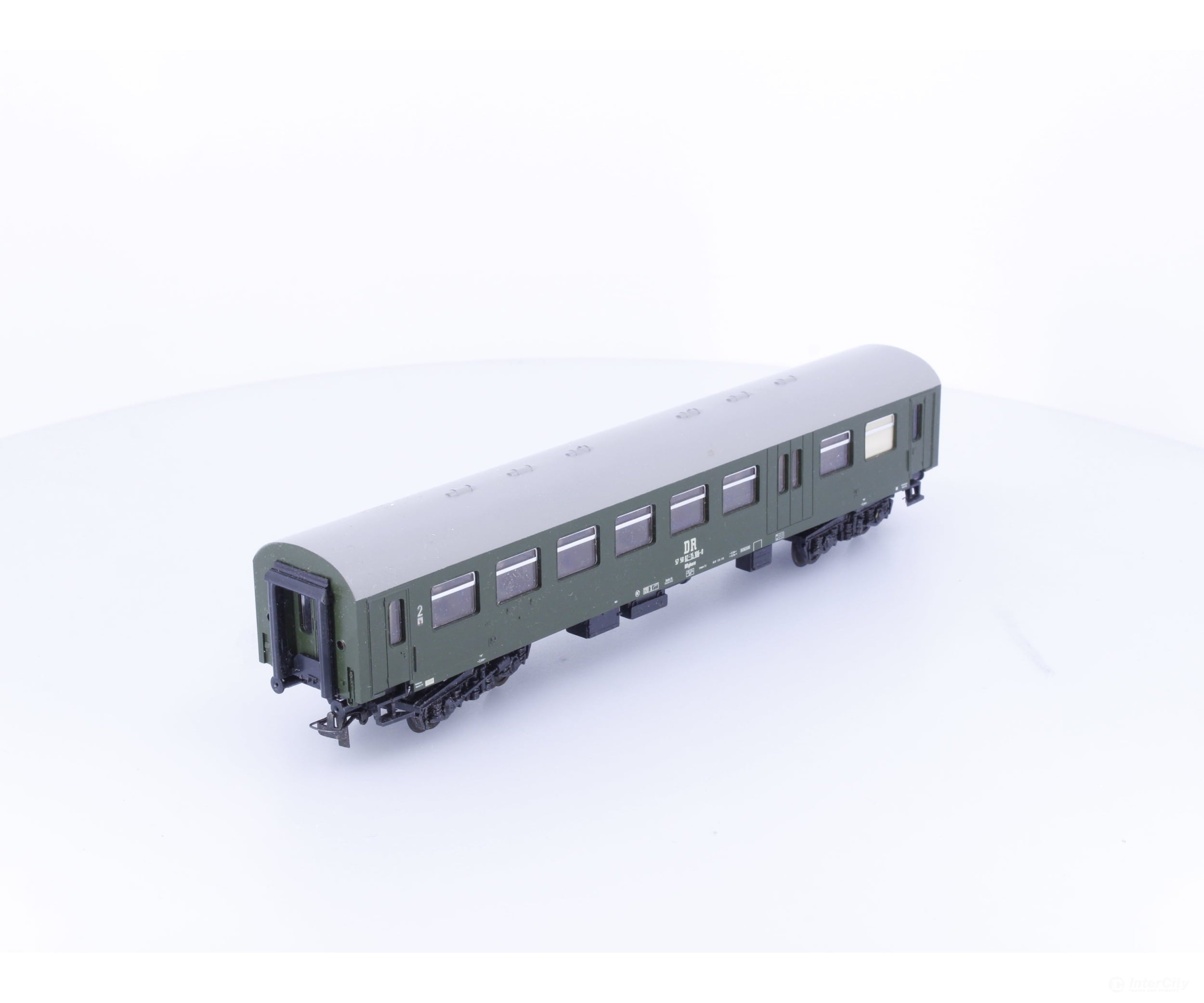 Schicht 106-0 HO 2nd Class Passenger Car DR (Germany) 106-0 - Passenger Cars