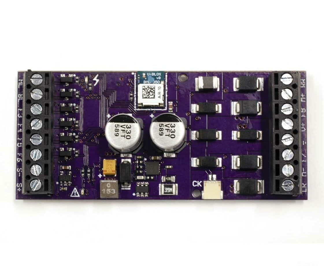 SoundTraxx 884609 BLU-4408 Sound and DCC Decoder for S, O and G Scales - Blunami -- Steam-2 Sounds - Default Title (IC-678-884609)