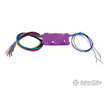 SoundTraxx 885006 TSU-2200 Digital Sound & Control Decoder - Tsunami2 -- GE Diesel Sounds 1-3/8 x 11/16 x 1/4" 35 x 18 x 6mm - Default Title (CH-678-885006)