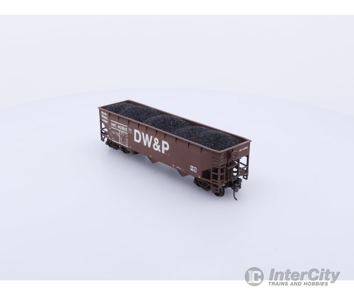 Stewart Hobbies 10301 HO Offset 70 Ton 9 Panel Triple Hopper Duluth Winnipeg and Pacific (DWP) 403512 Freight Cars