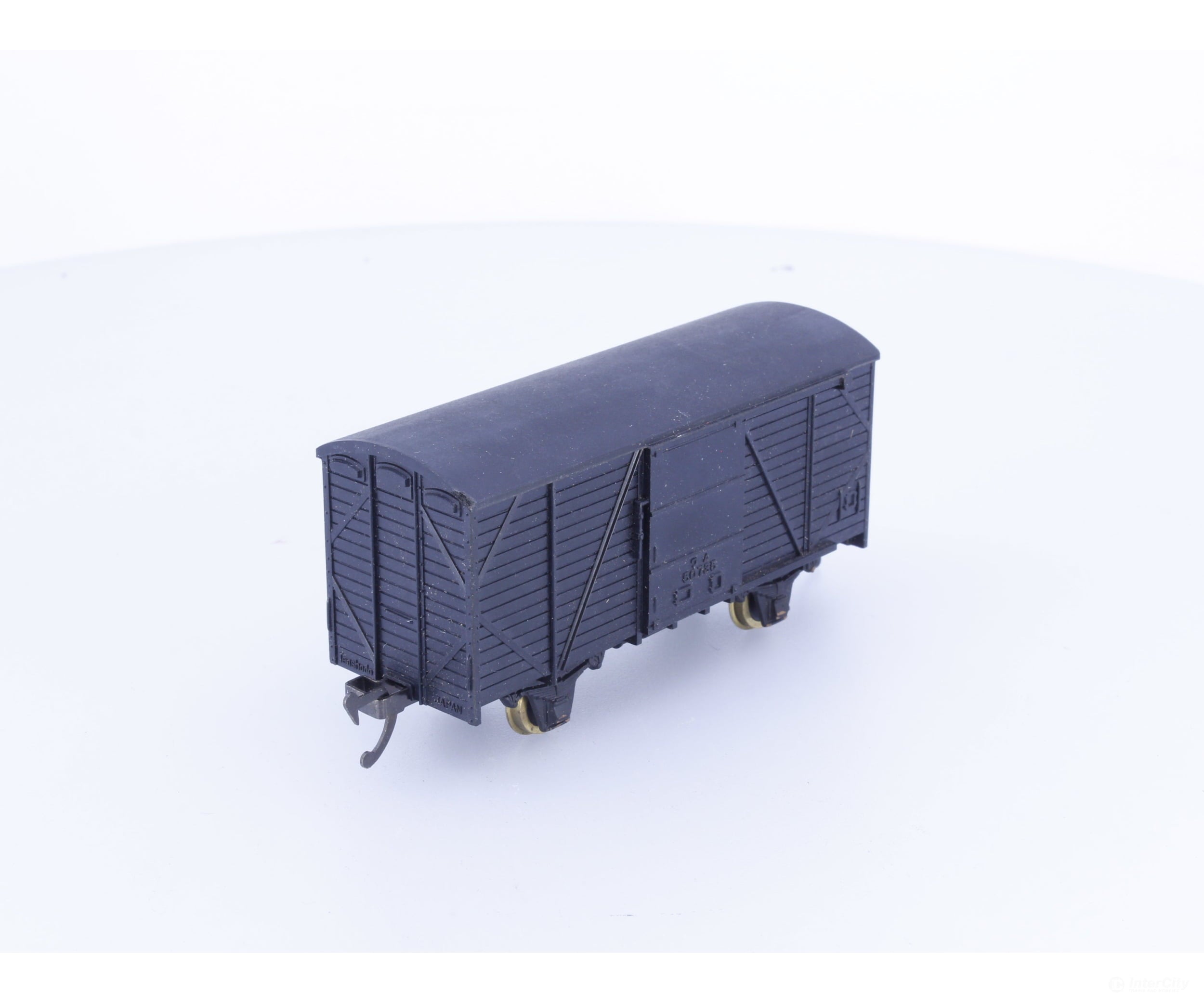 Tenshodo 50000 HO Single Door Boxcar Japanese National Railways Wamu 50000 Type 50735 - Freight Cars
