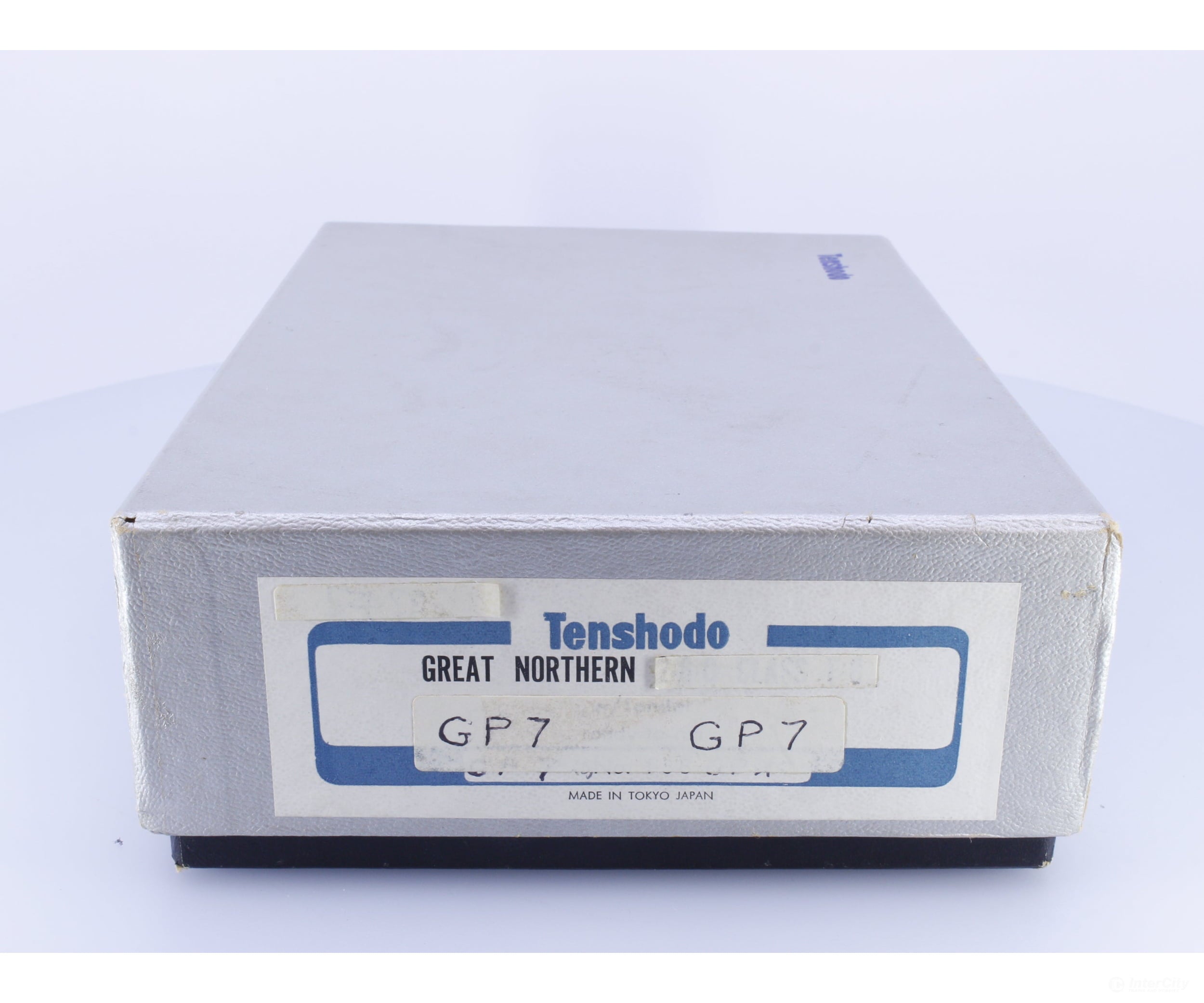 Tenshodo 602 HO Cast Metal GP7 Diesel Locomotive Great Northern (GN) 602 Analog DC - Locomotives