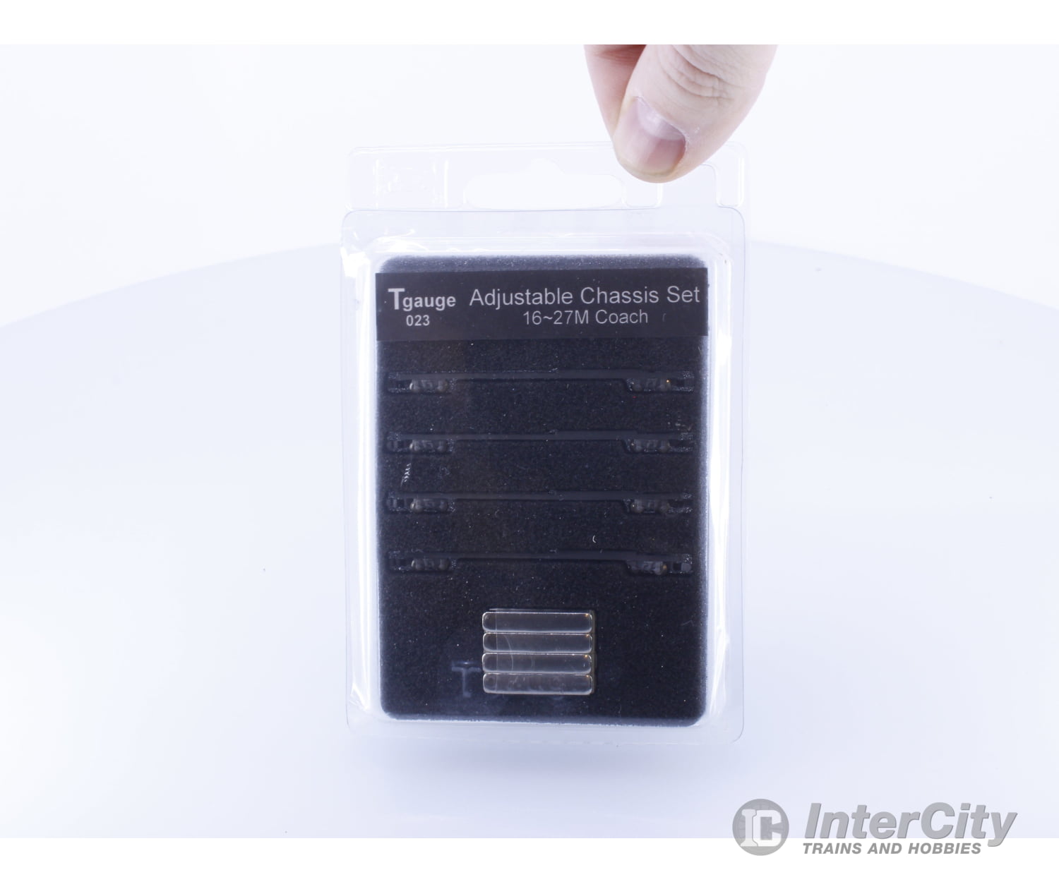 TGauge 023 T Adjustable Chassis Set with Loads Freight Cars