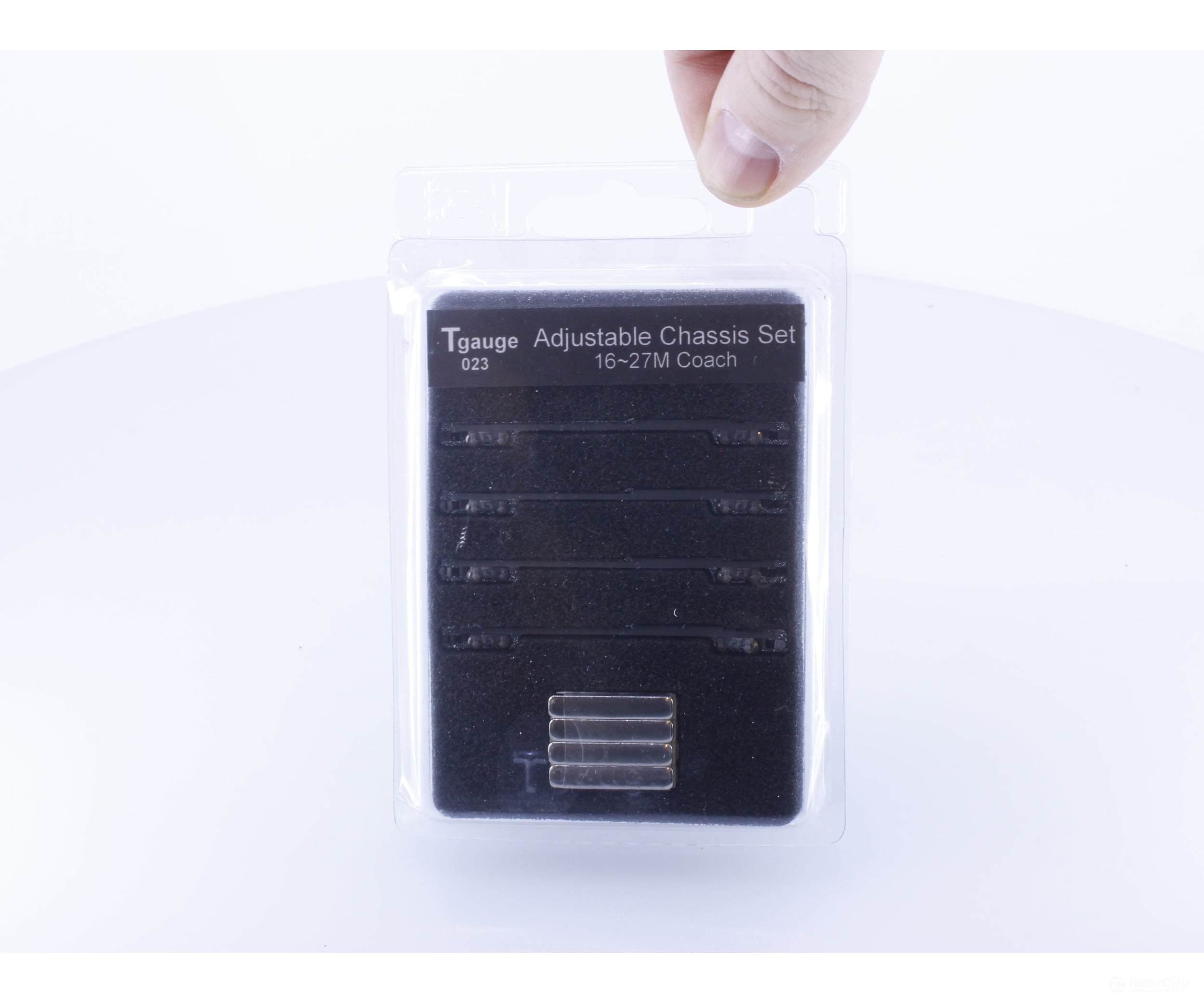 TGauge 023 T Adjustable Chassis Set with Loads Freight Cars