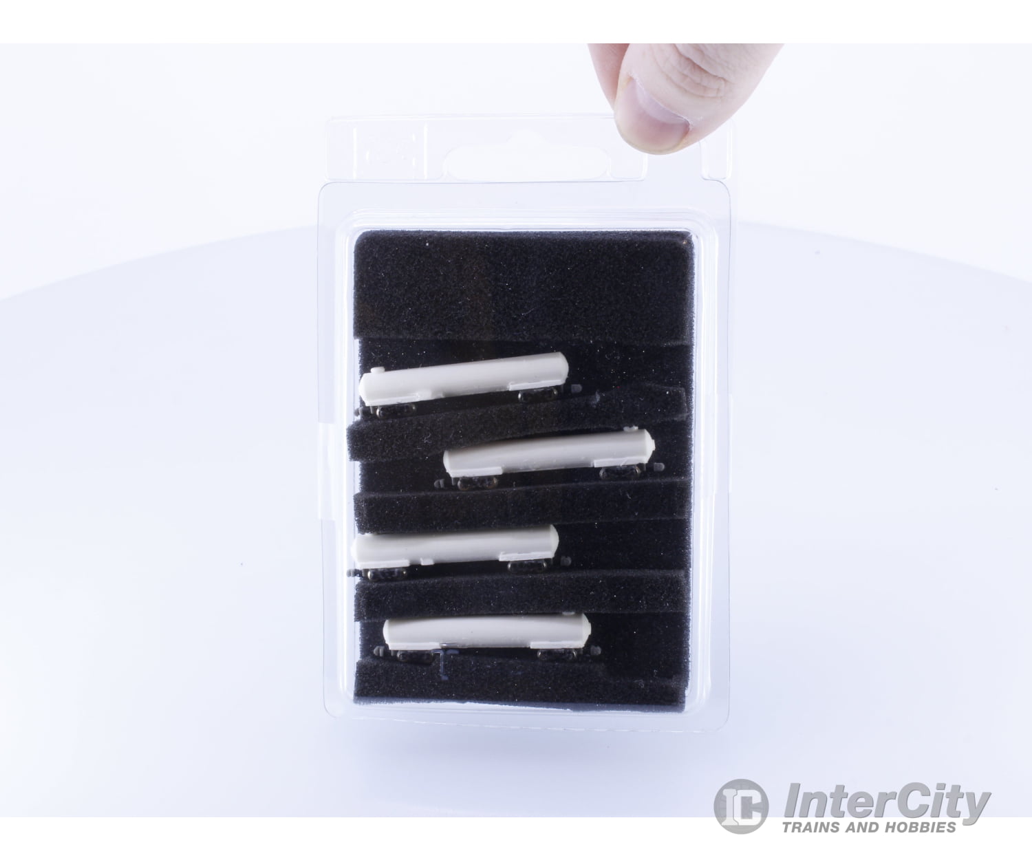 TGauge 4TC T 4 Piece Tank Car Set Freight Cars