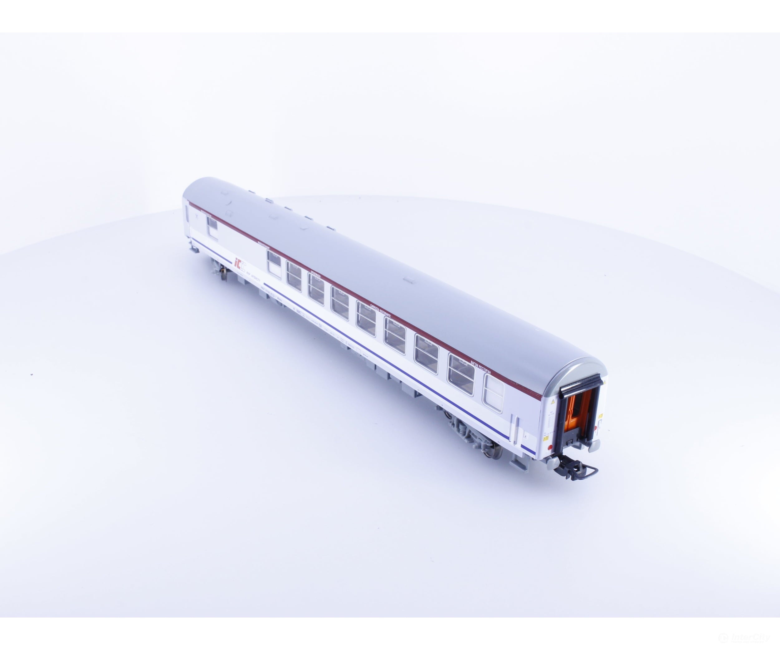 Tillig 74747 HO PKP Restaurant Car Speisewagen 515188 - European Passenger Cars