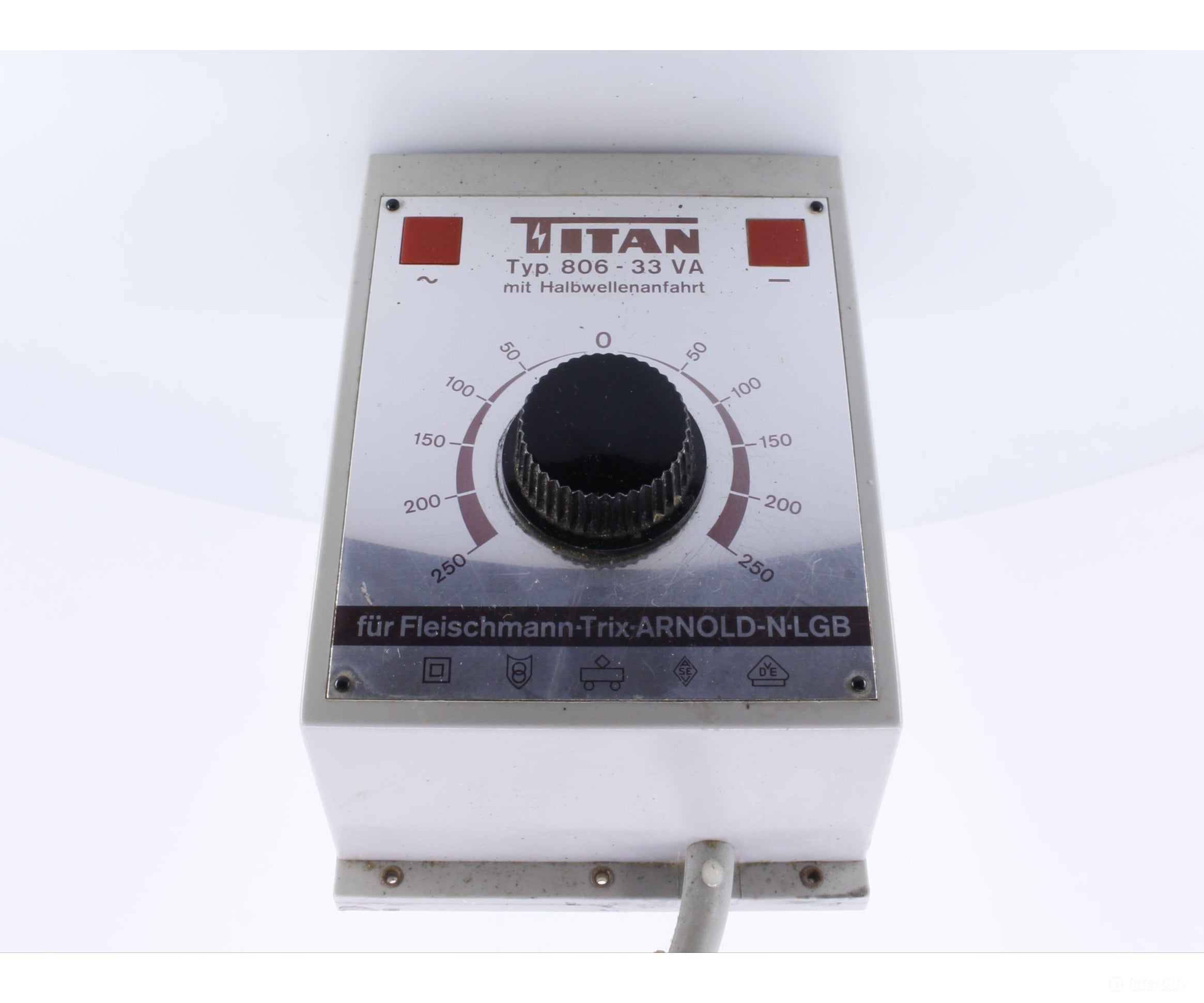 Titan 806 Mit Halbwellenanfahrt 220 Only Plug 806-33 VA Analog Throttles & Power