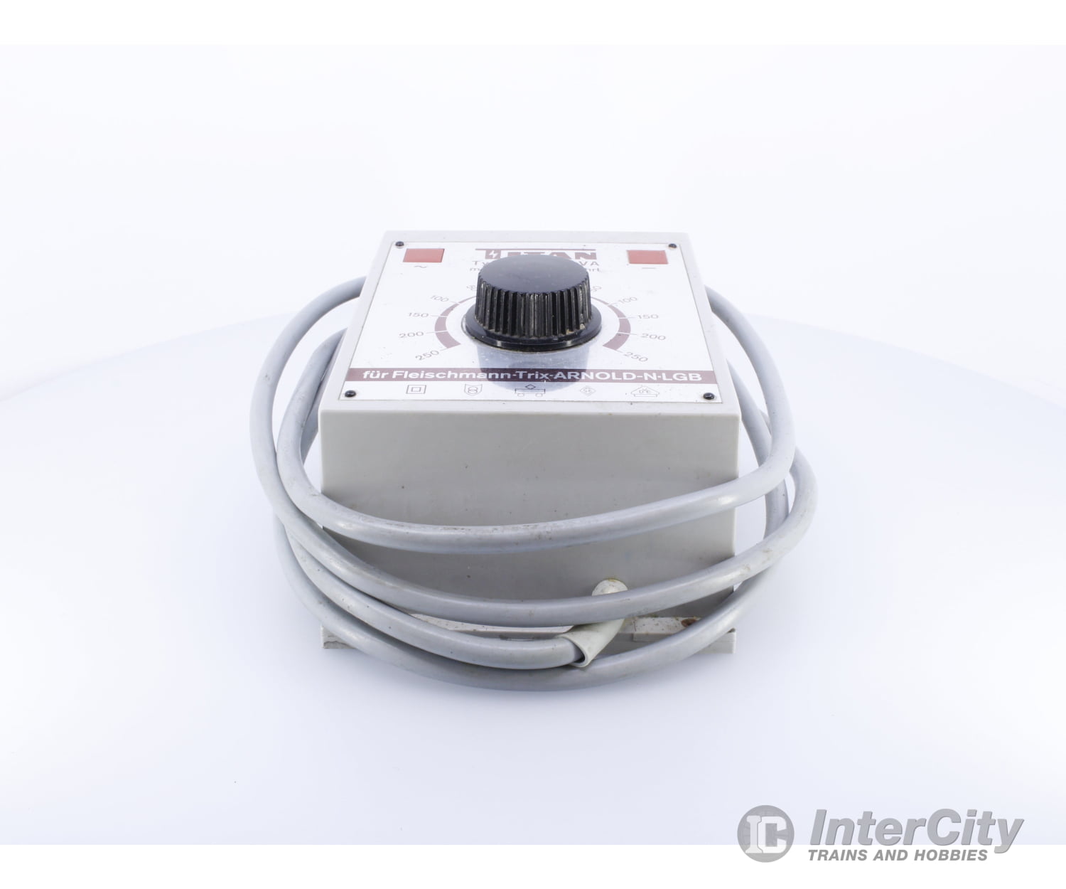Titan 806 Mit Halbwellenanfahrt 220 Only Plug 806-33 VA Analog Throttles & Power