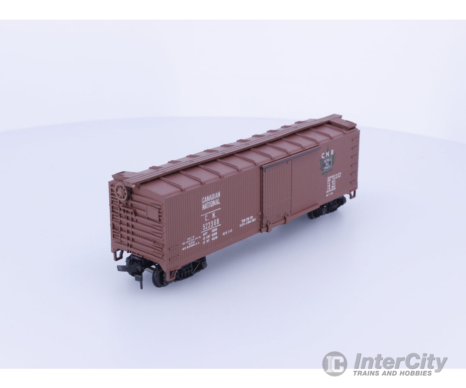 Train Miniature 2009 HO 40’ Double Sheathed Box Car Canadian National (CN) 522368 Freight Cars