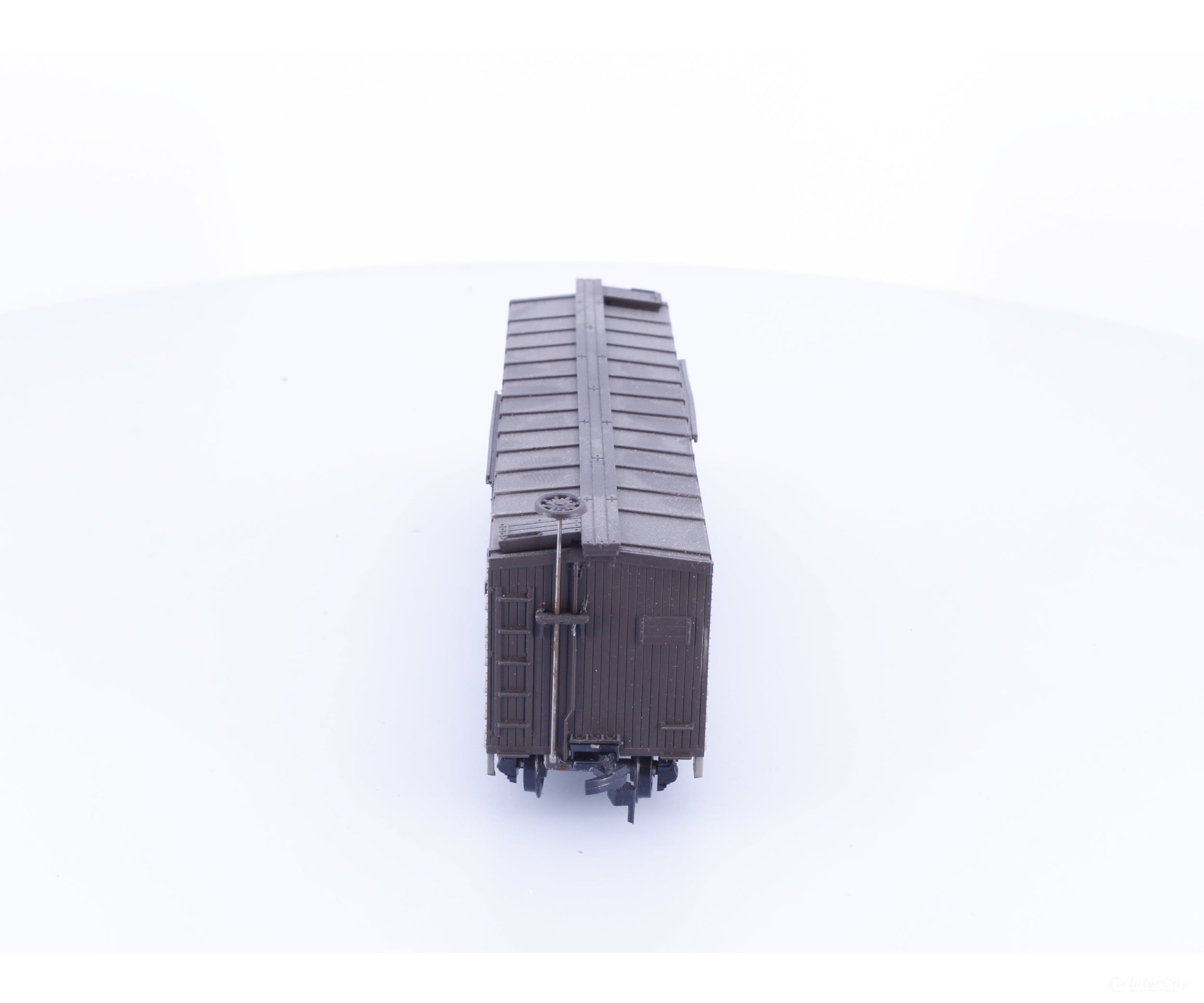 Train Miniature 2223 HO 40’ Single Door Boxcar Phillip Morris (PM) 816 - Freight Cars