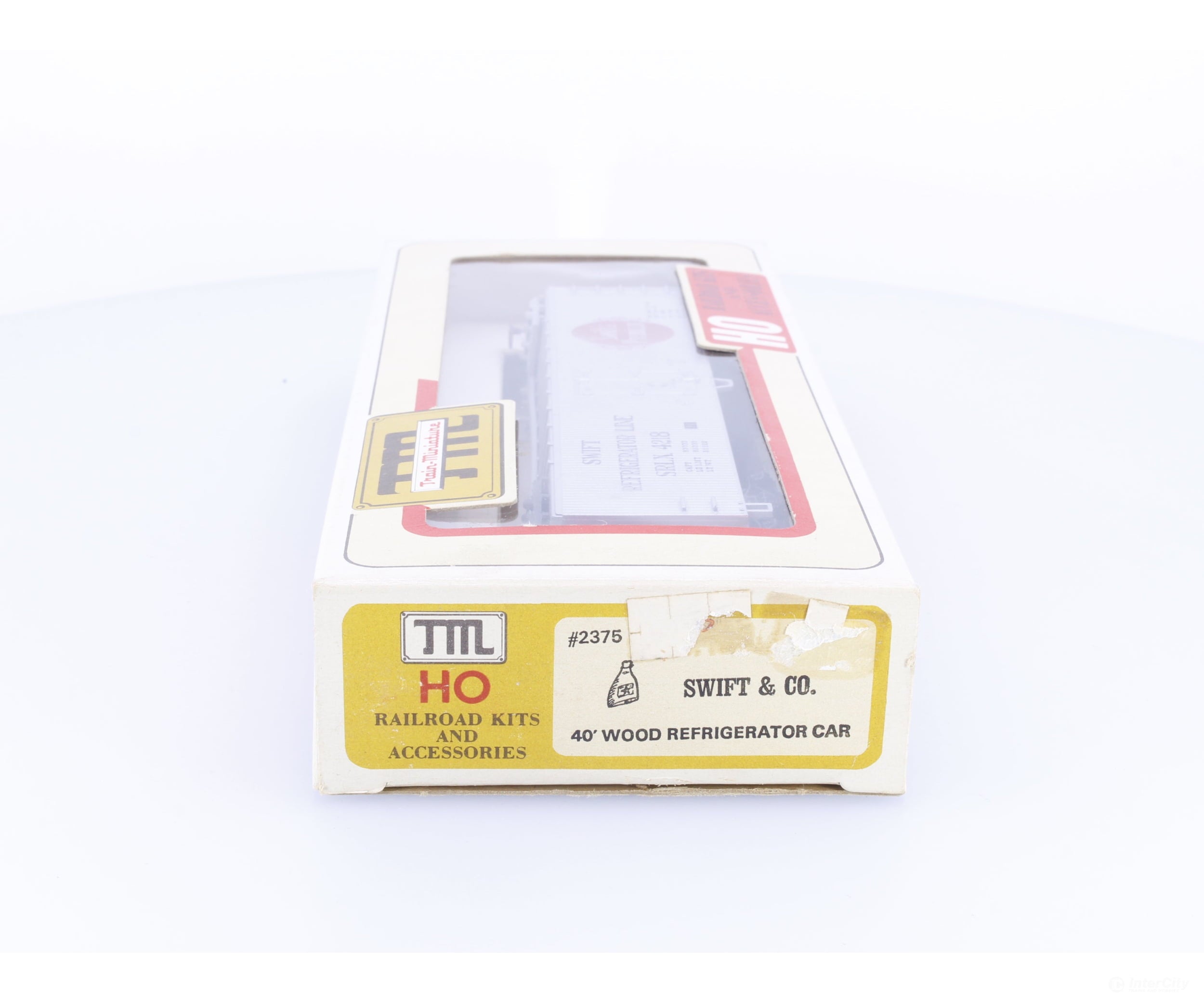Train Miniature 2375 HO 40’ Single Door Boxcar Swift & Co (SRLX) 4218 - Freight Cars