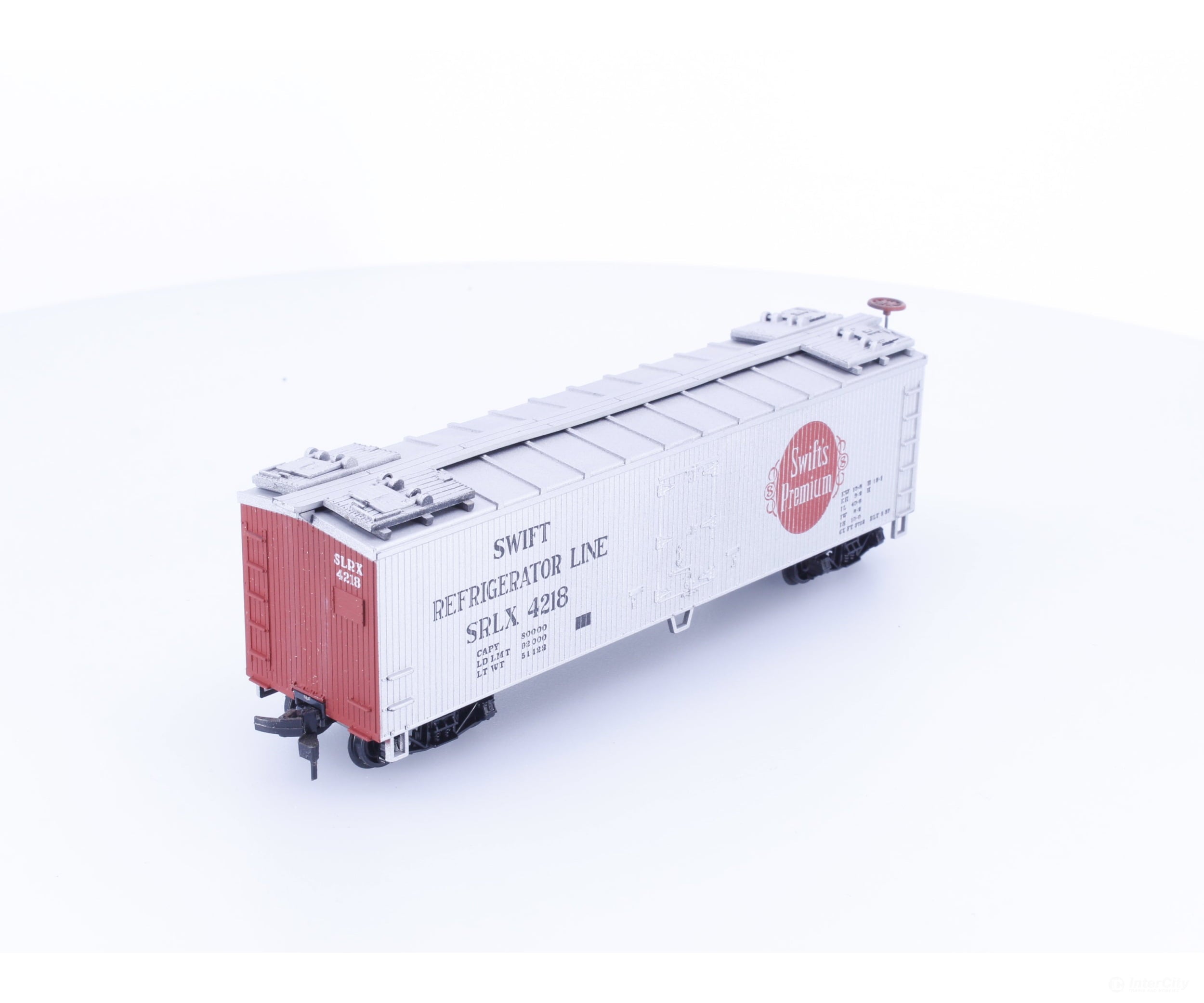 Train Miniature 2375 HO 40’ Single Door Boxcar Swift & Co (SRLX) 4218 - Freight Cars