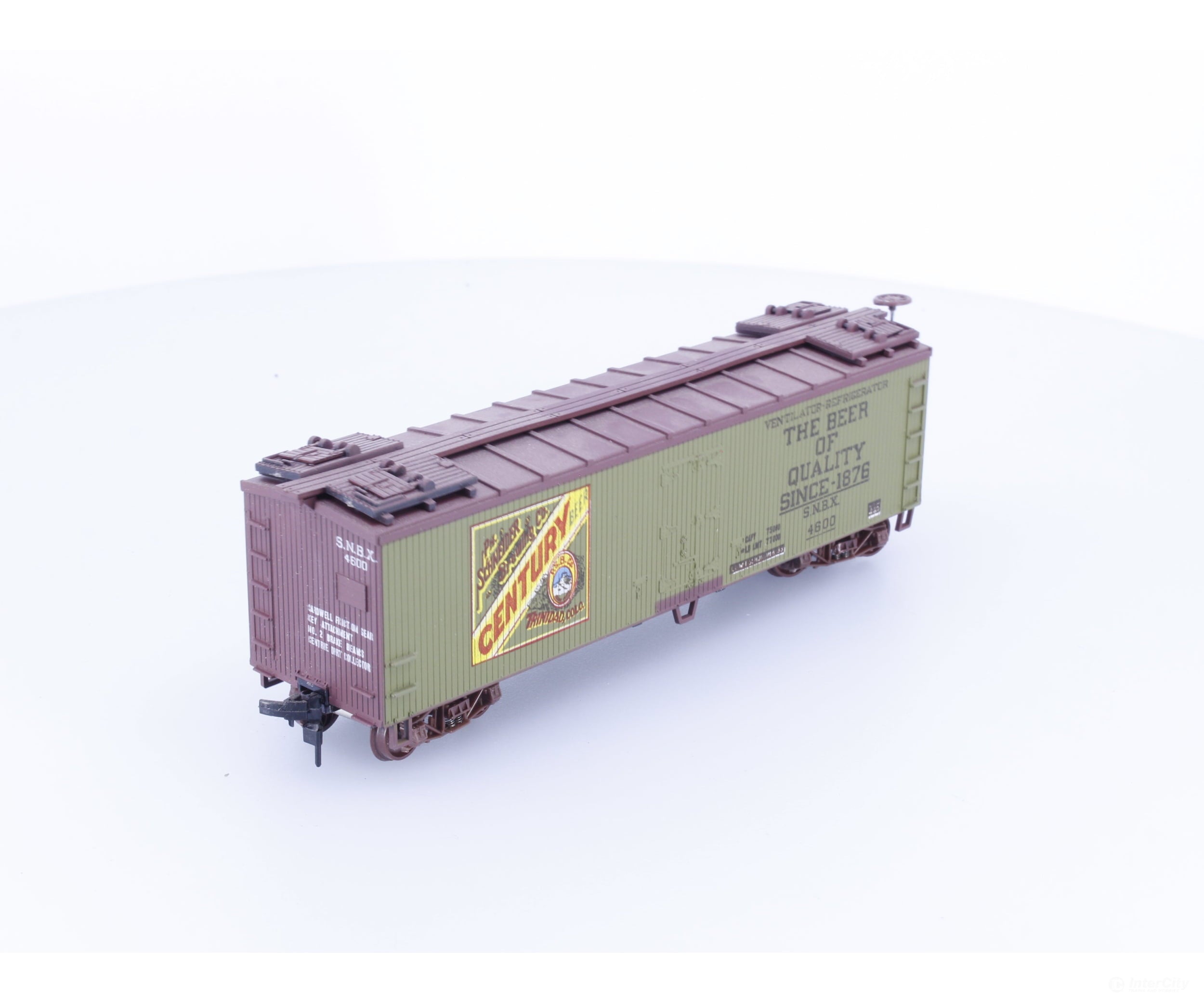 Train Miniature 8070 HO 40’ Single Door Boxcar Century Beer (SNBX) 4600 - Freight Cars