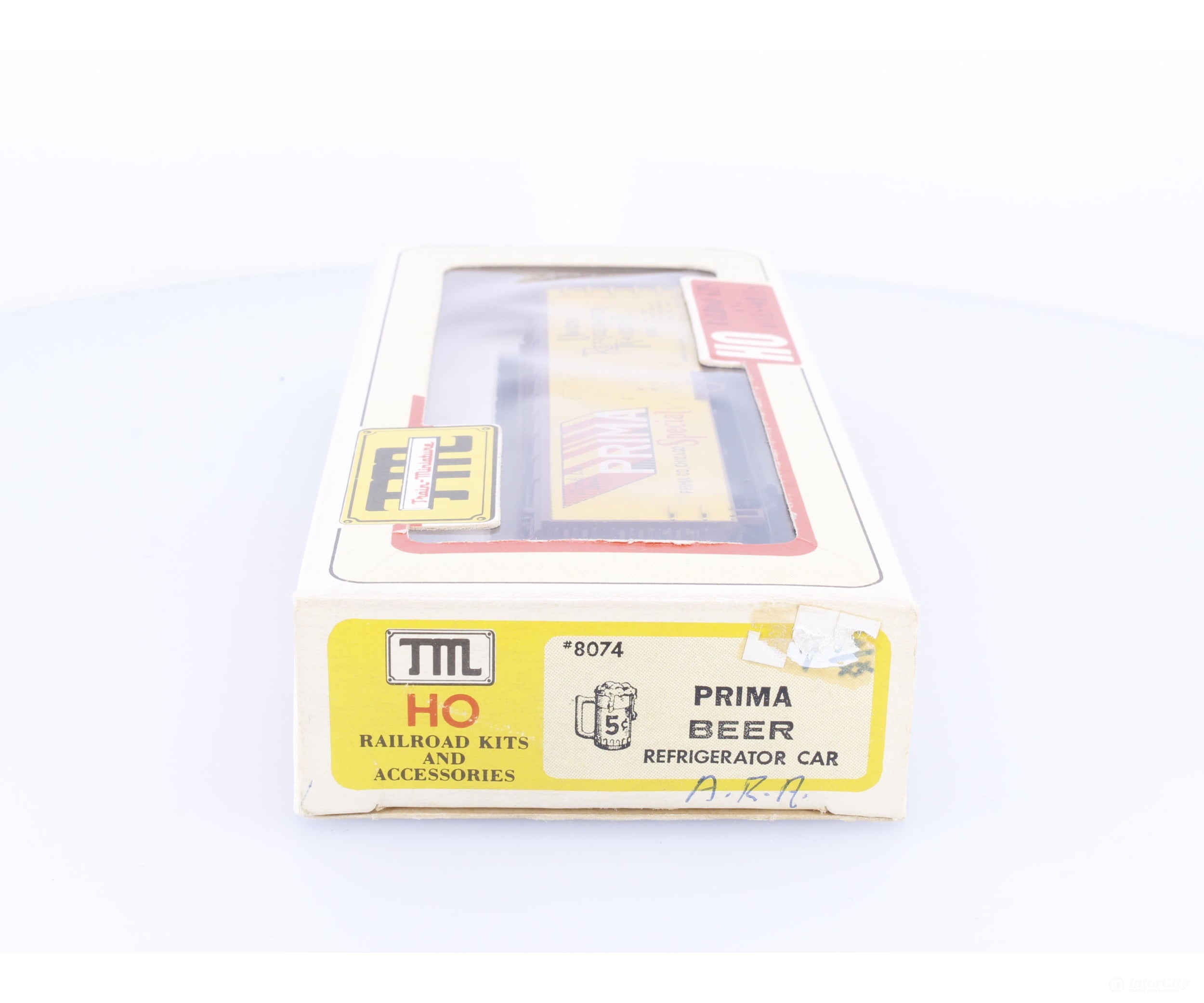 Train Miniature 8074 HO 40’ Single Door Boxcar Prima Beer (URTX) 12818 - Freight Cars