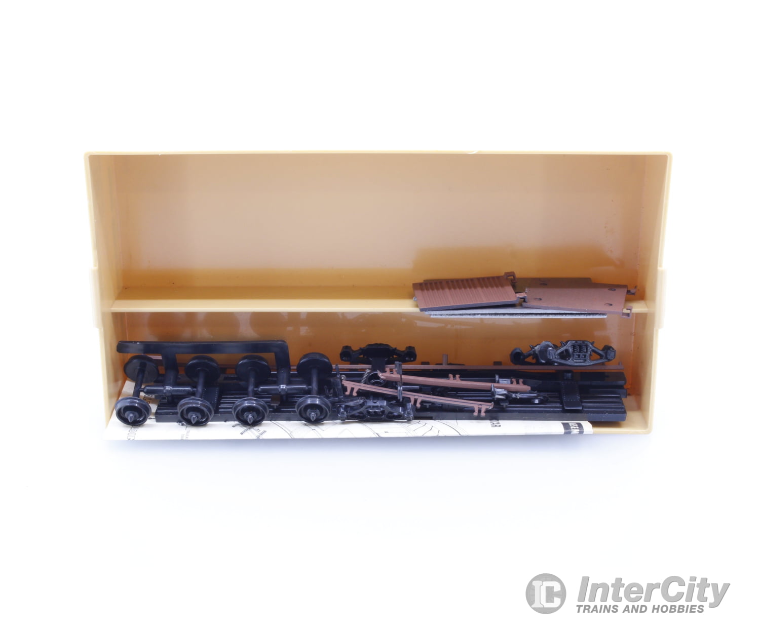 Train Miniature Ltd. 3511 HO 40’ AAR Boxcar Pacific Great Eastern (PGE) 3037 Freight Cars