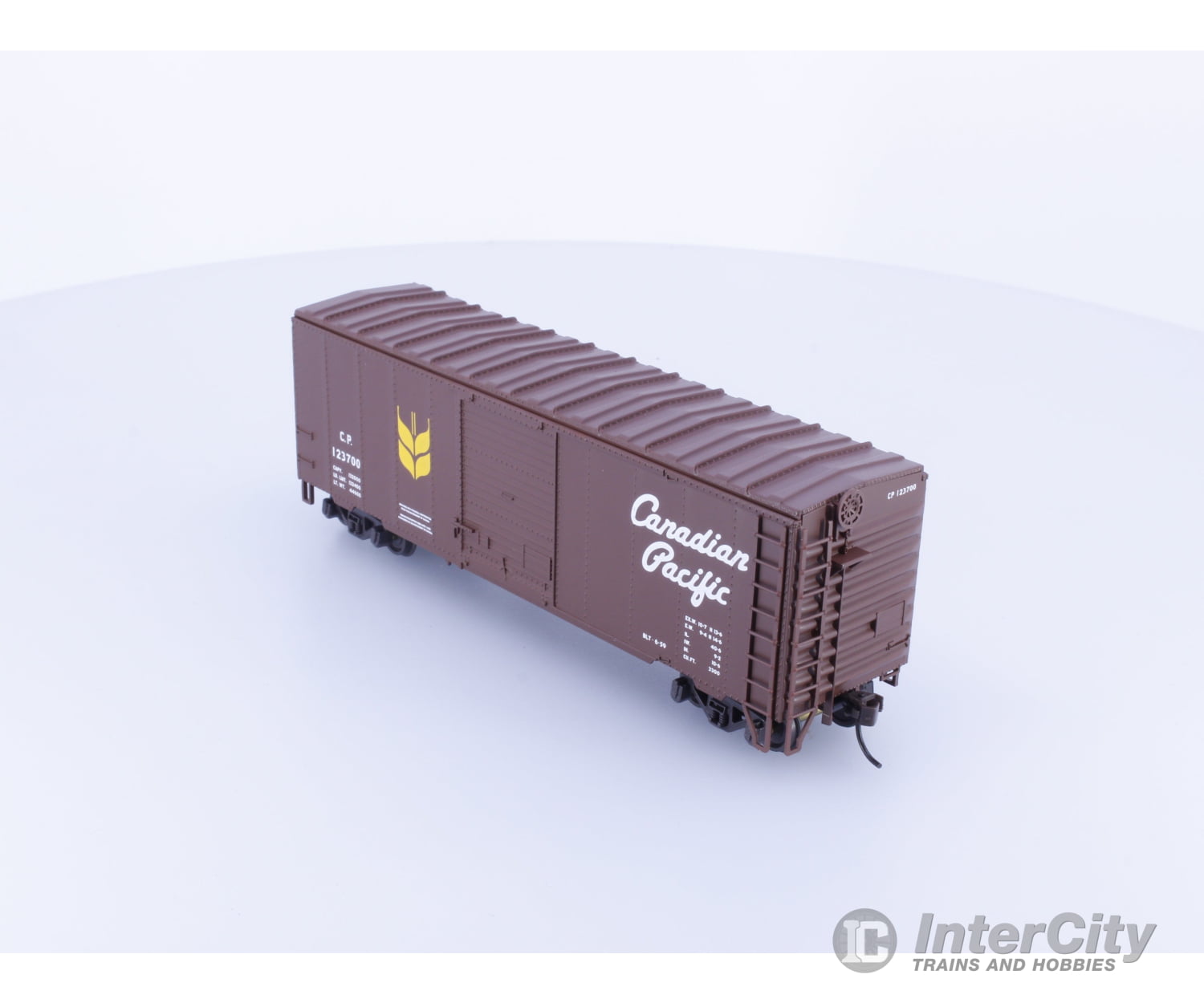 Trains Canada 1-2022 HO 40’ Box Car Canadian Pacific (CP) 123700 (#1) Freight Cars