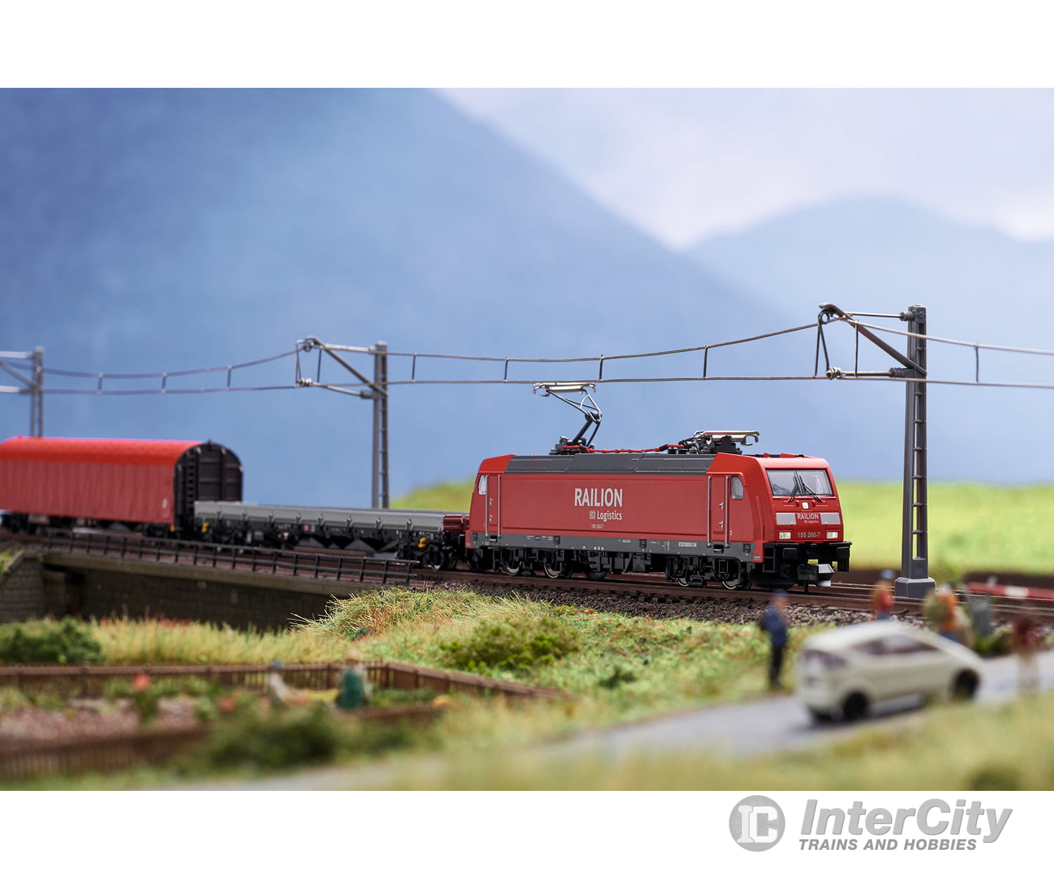 Trix 11145 N ’Freight Train’ Digital Starter Set With A Class 185.2 & Train Sets
