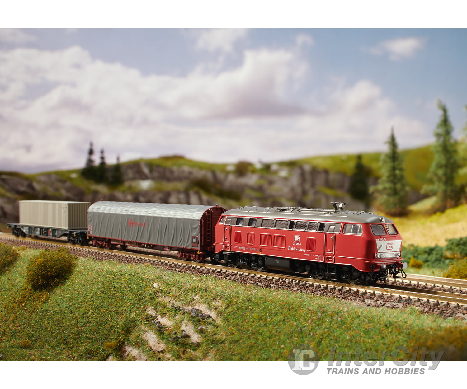 Trix 11161 N Freight Train Digital Starter Set & Sets