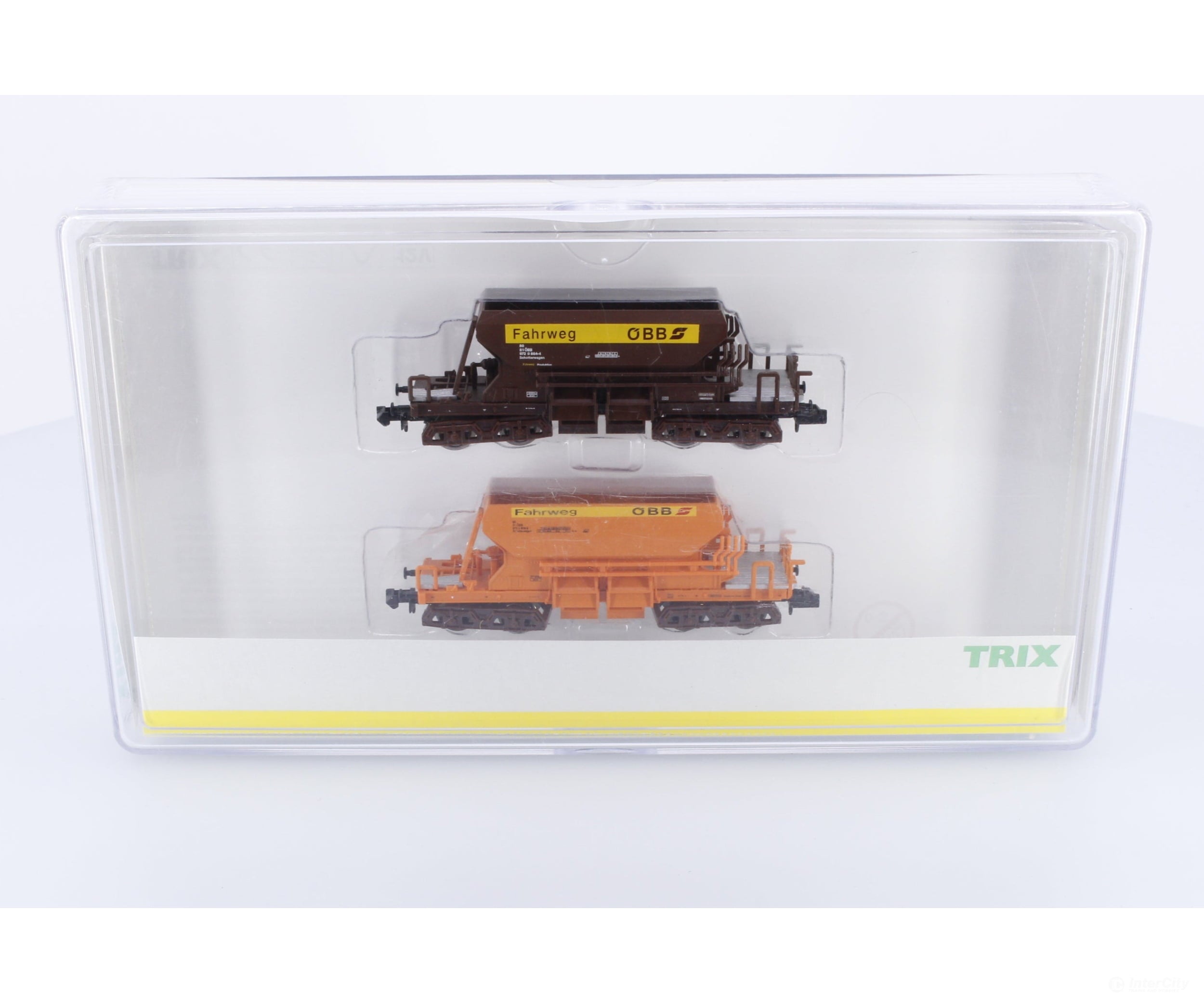 Trix 15635 N OBB Ballast Car Set European Freight Cars