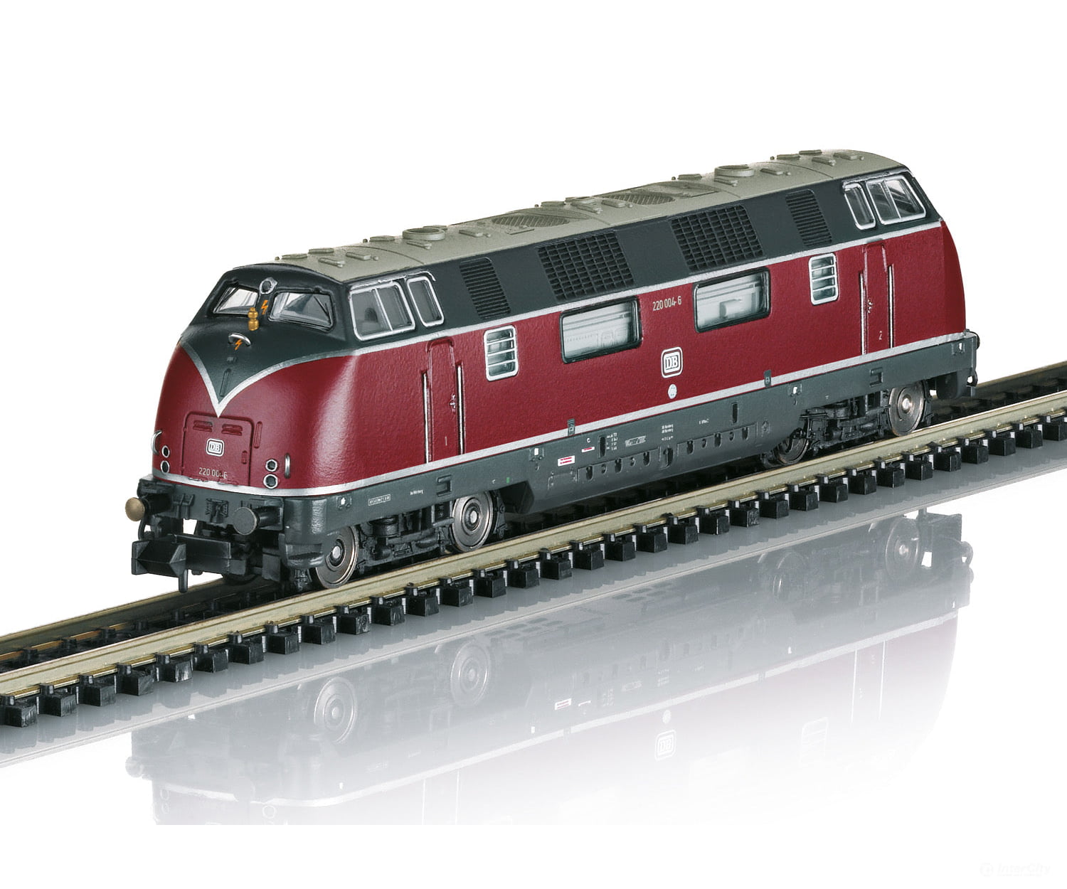 Trix 16226 Class 220 Diesel Locomotive - Default Title (IC-TRIX-16226)