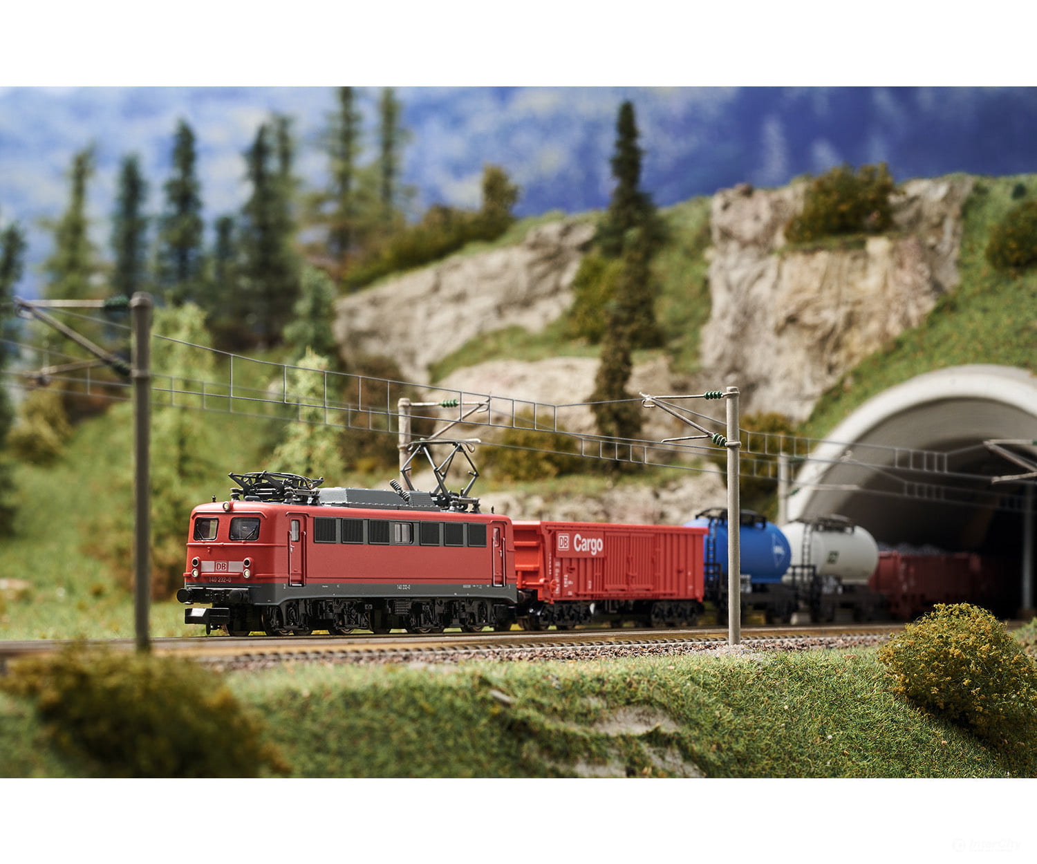 Trix 16405 Class 140 Electric Locomotive - Default Title (IC-TRIX-16405)