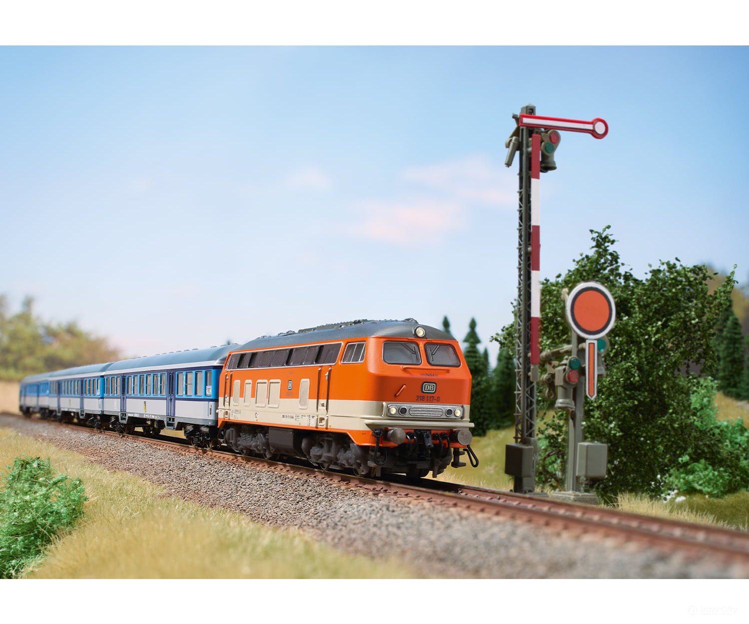 Trix 16826 N Class 218 Diesel Locomotive Mfx Dcc/Sound European Locomotives