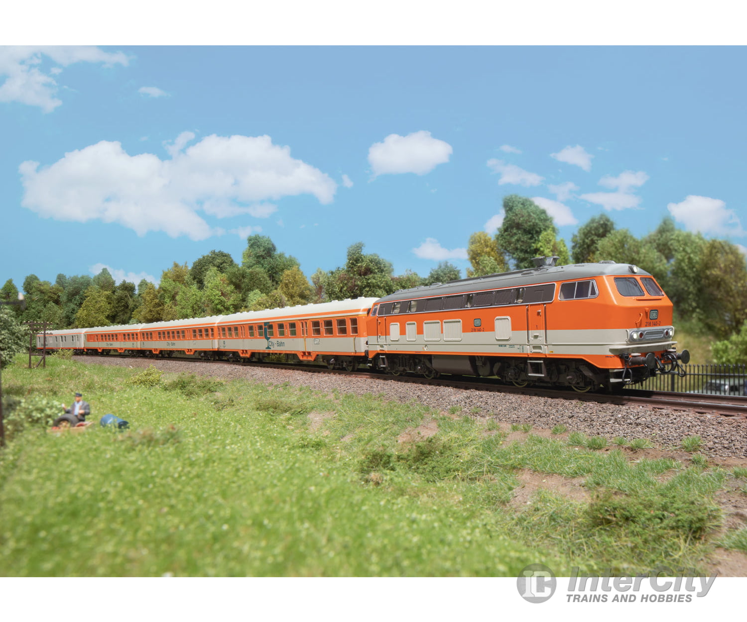 Trix 22646 HO DB Class 218 Diesel Locomotive MFX DCC/Sound European Locomotives
