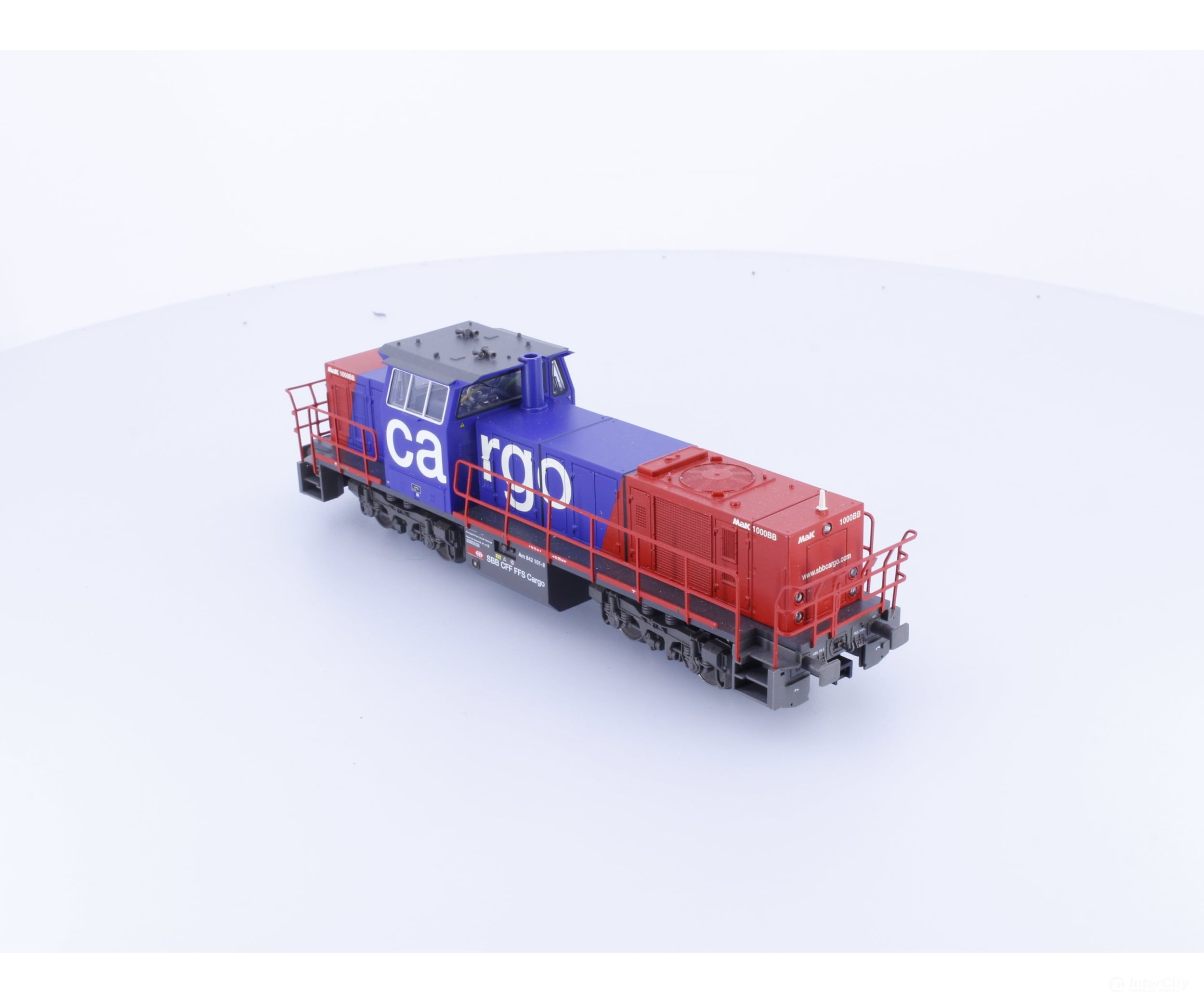 Trix 22763 HO SBB-CFF-FFS Serie Am 842 Diesel Locomotive 101-8 DCC European Locomotives