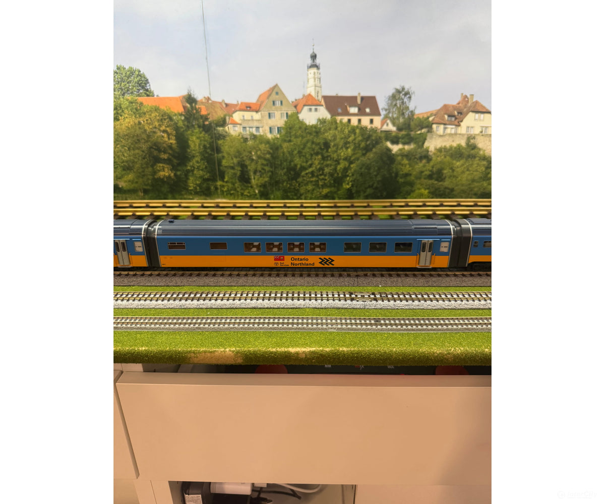 Trix 22975 HO 4 Piece Full Metal Special Edition Ontario Northlander Diesel Train Ontario Northland (ONT) 1981 MFX