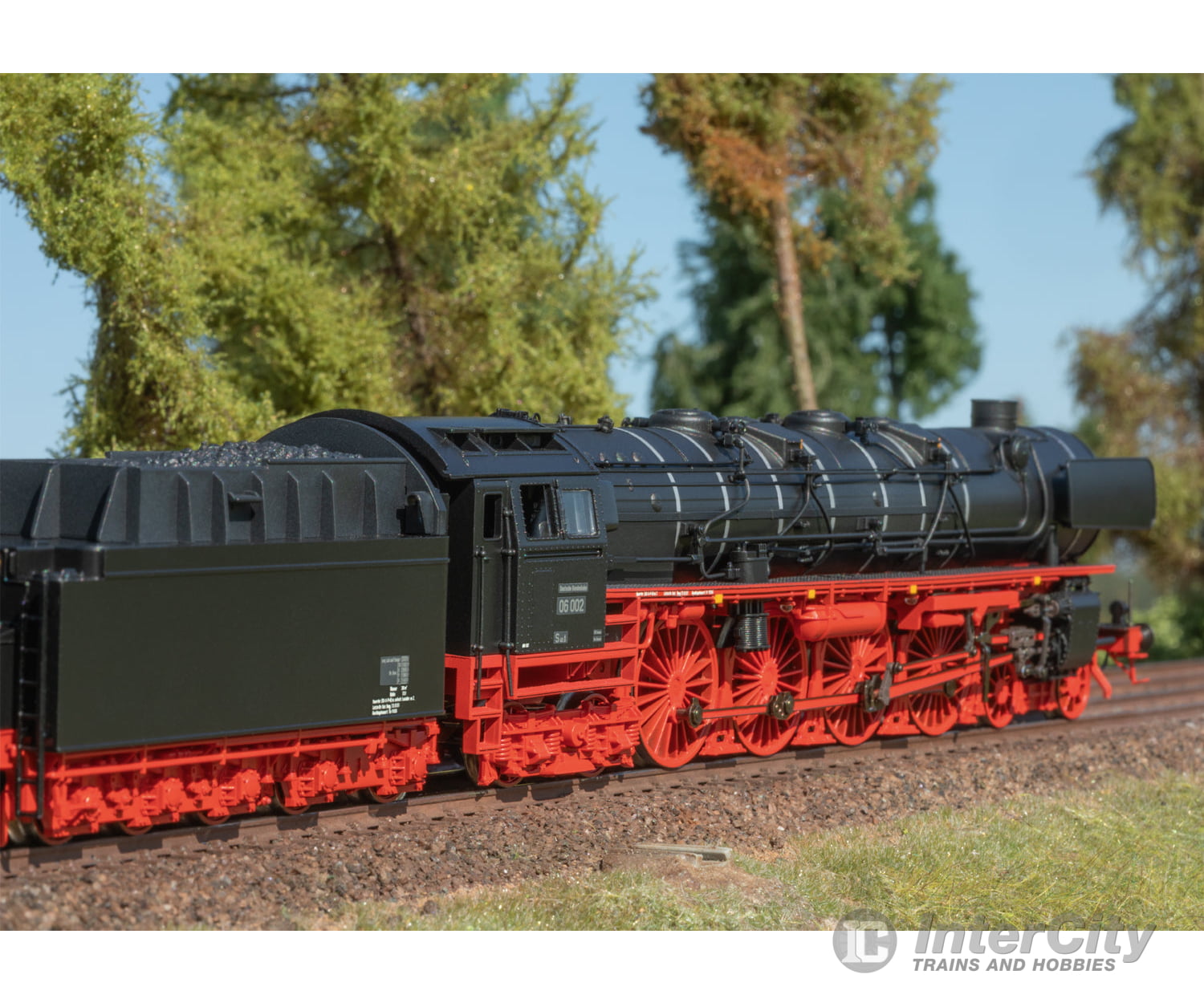 Trix 25061 HO DB Class 06 Steam Locomotive MFX DCC/Sound (MHI Exclusive Item) European Locomotives