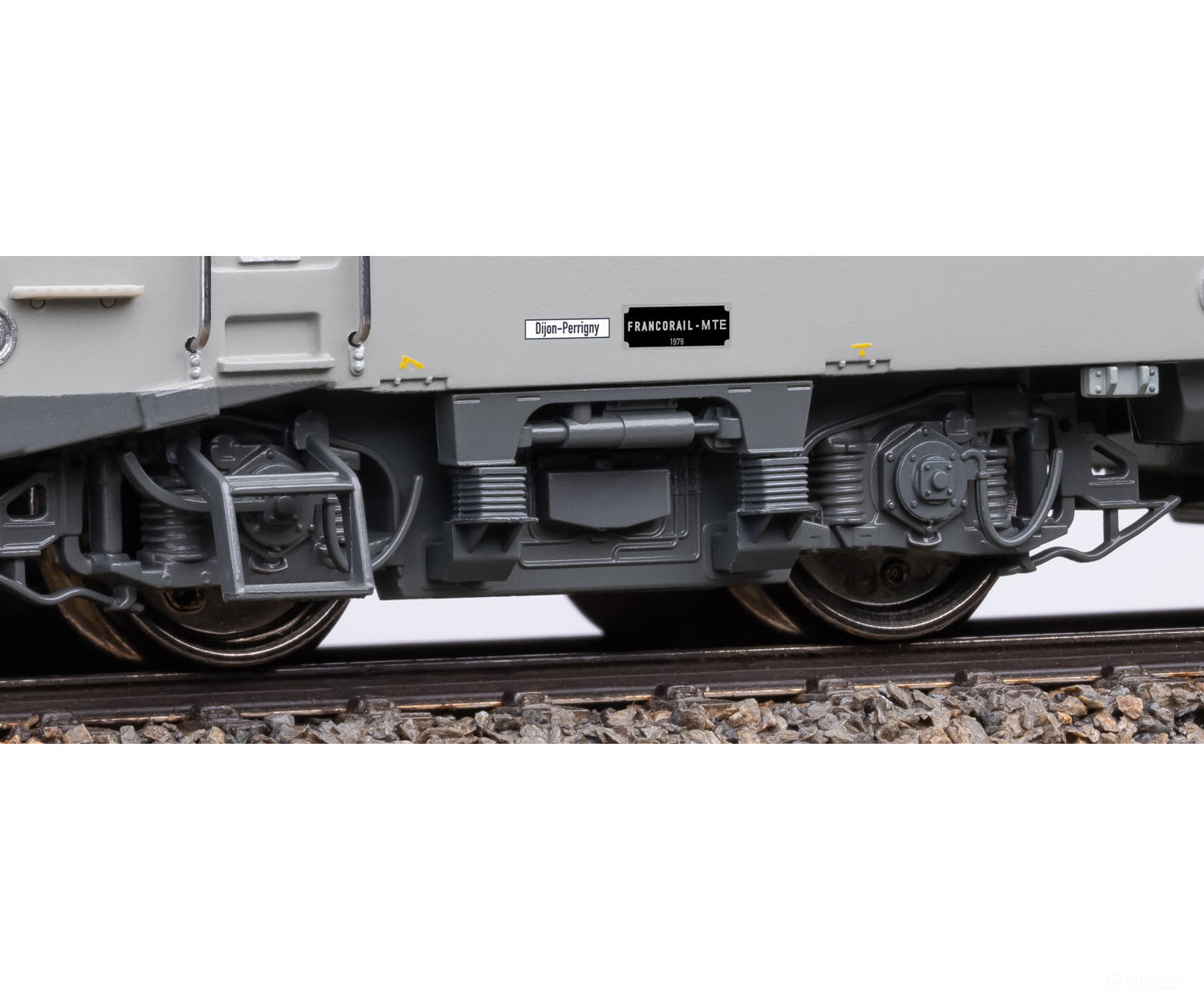 Trix 25163 HO SNCF Class BB 22200 Electric Locomotive MFX DCC/Sound European Locomotives
