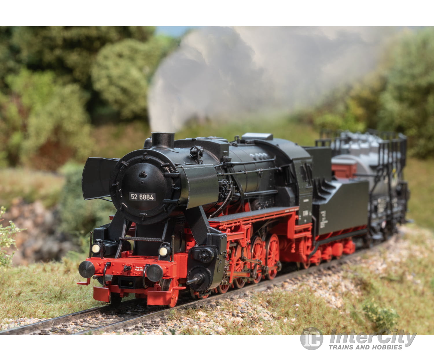 Trix 25535 HO DB Class 52 Steam Locomotive MFX DCC/Sound European Locomotives