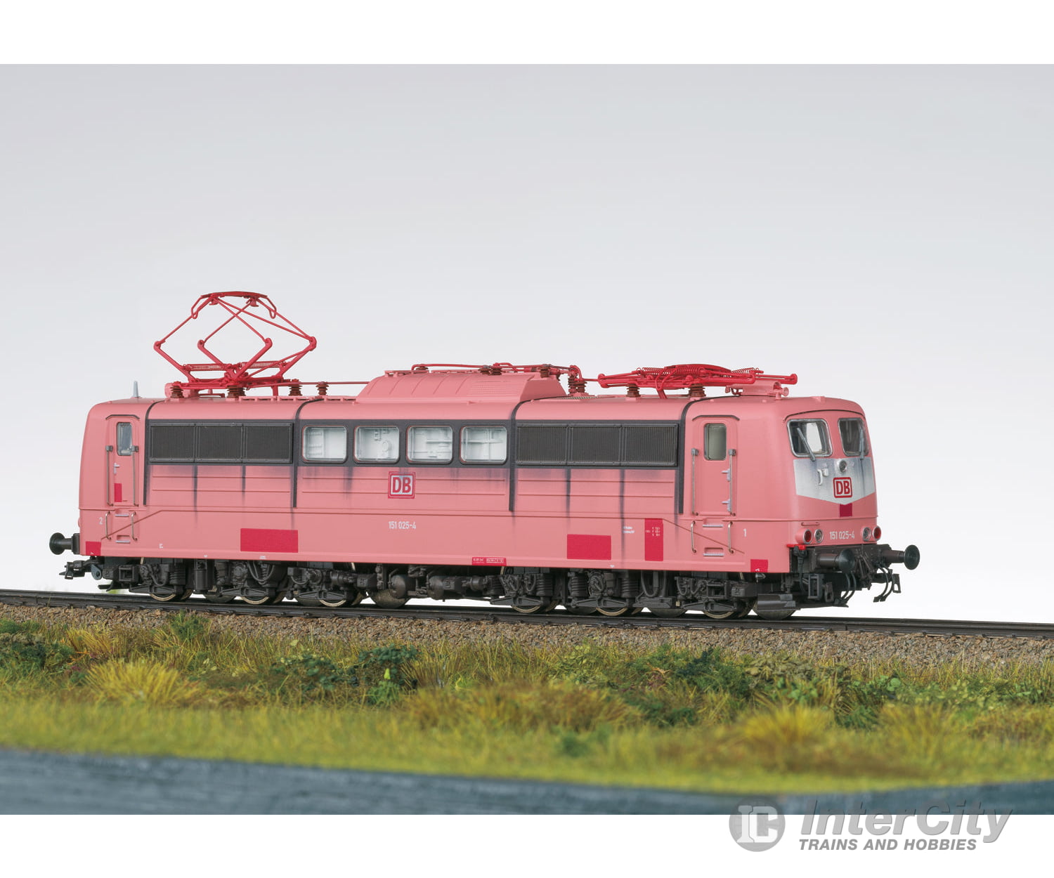 Trix 25655 HO Class 151 Electric Locomotive MFX DCC/Sound European Locomotives