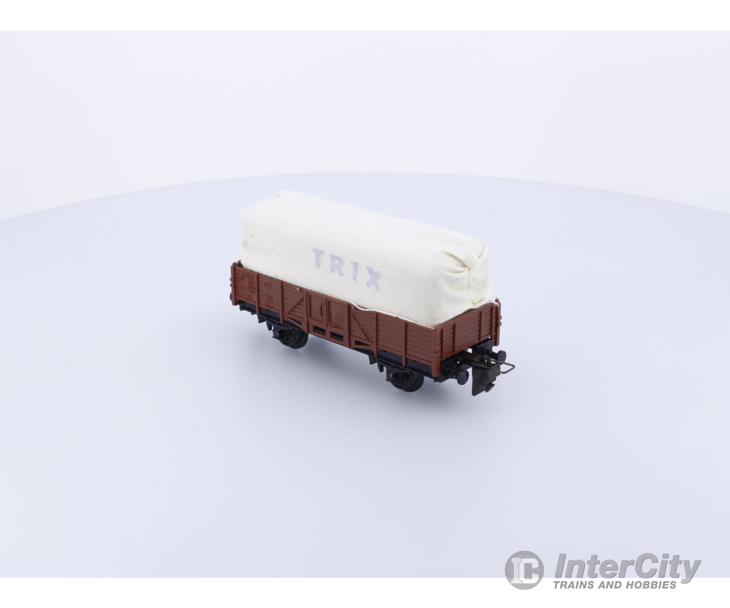 Trix 53345200 HO DB Low Side Hopper with Load European Freight Cars
