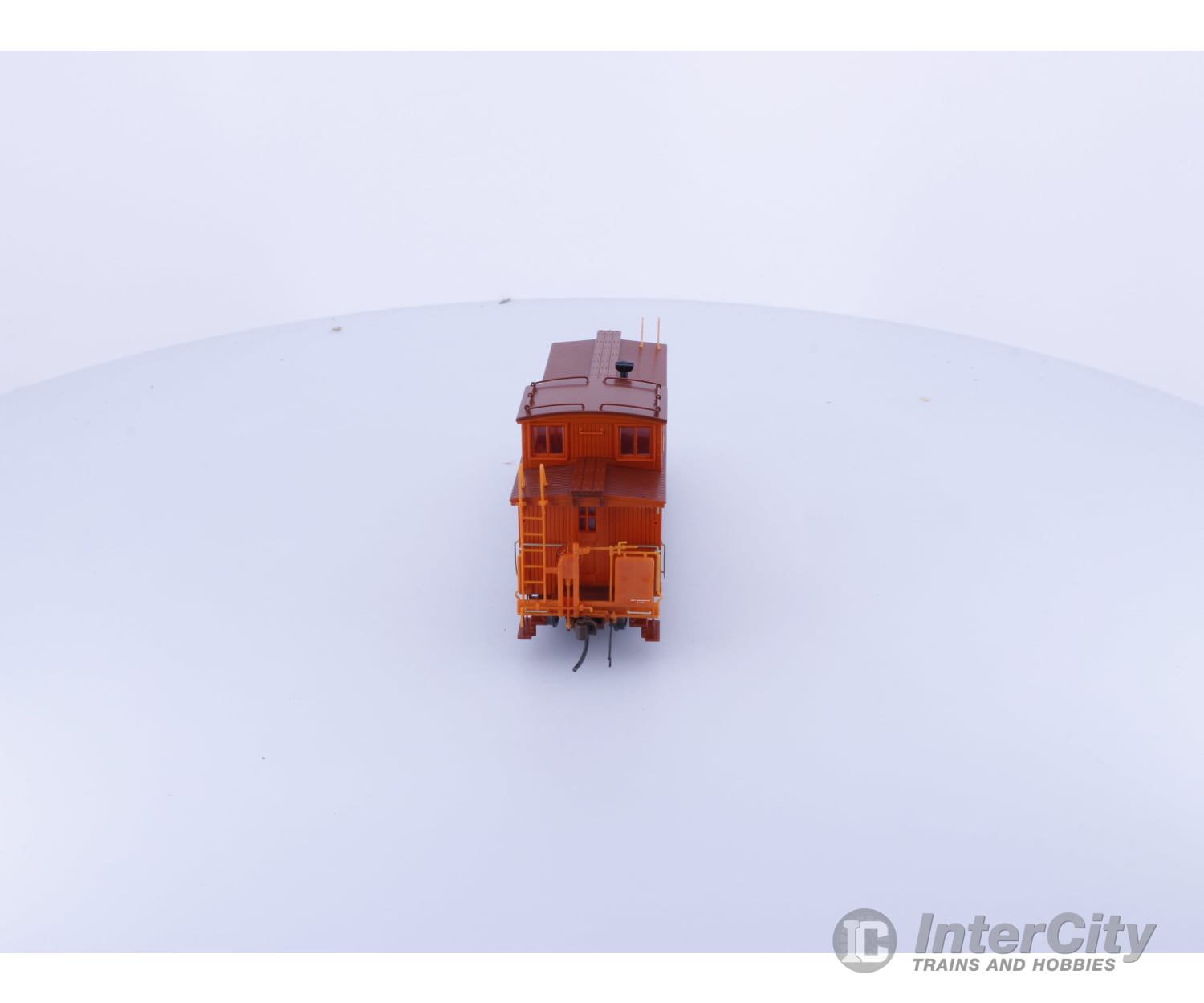 Trueline Trains 301007 HO Gold Line Caboose Canadian National (CN) 78339 Freight Cars