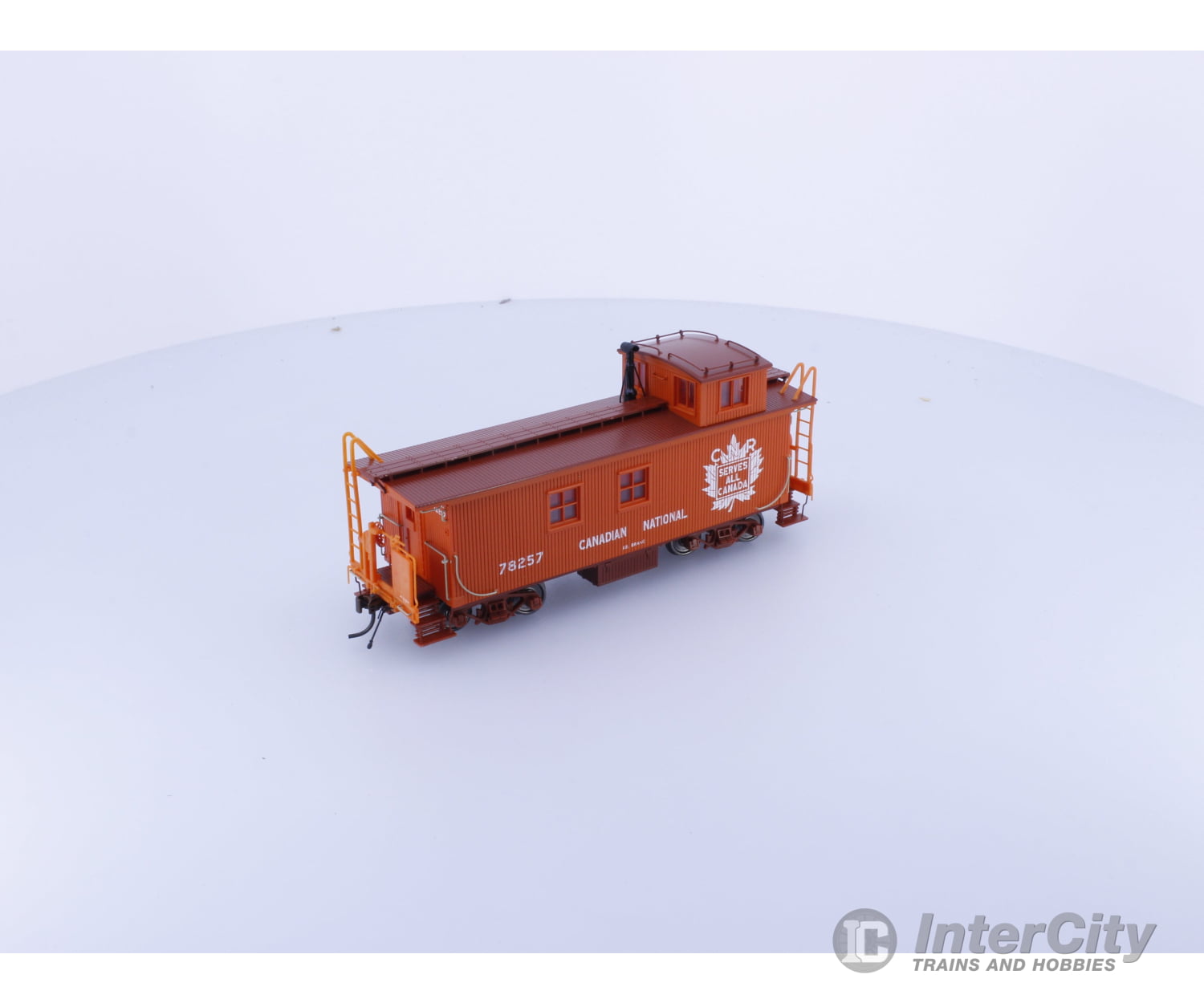 Trueline Trains 301011 HO Gold Line Caboose Canadian National (CN) 78257 Freight Cars